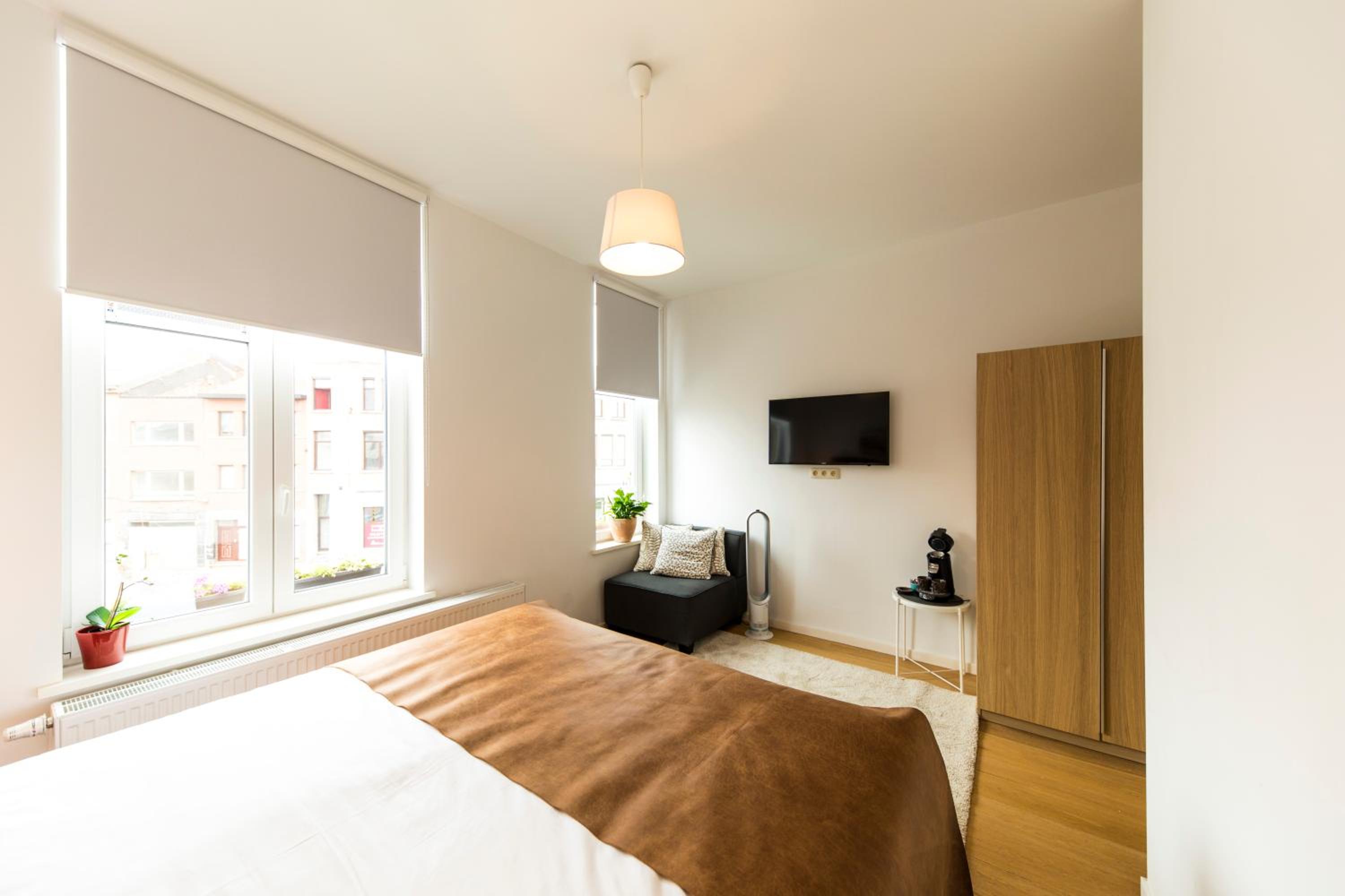 Deluxe King Room photo 2