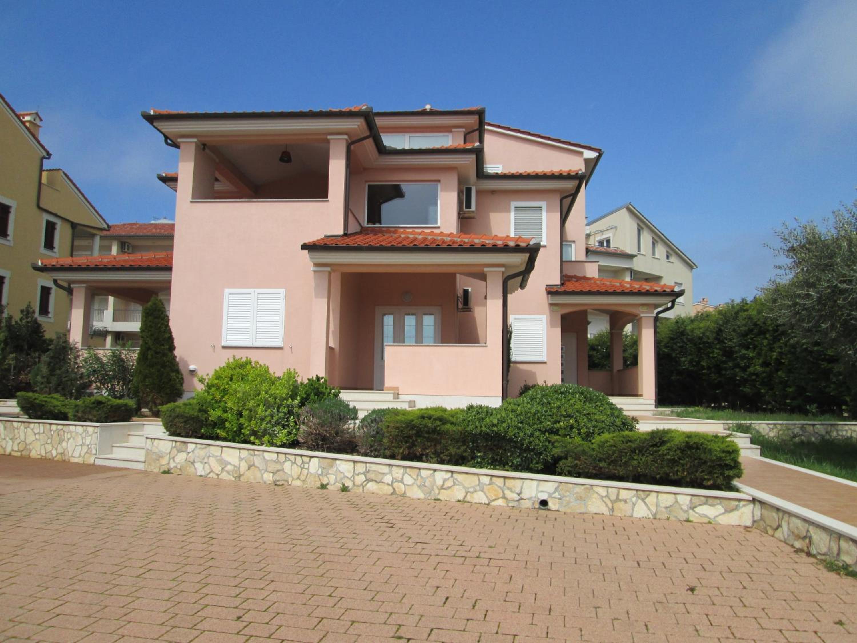 Apartment with Terrace photo 2