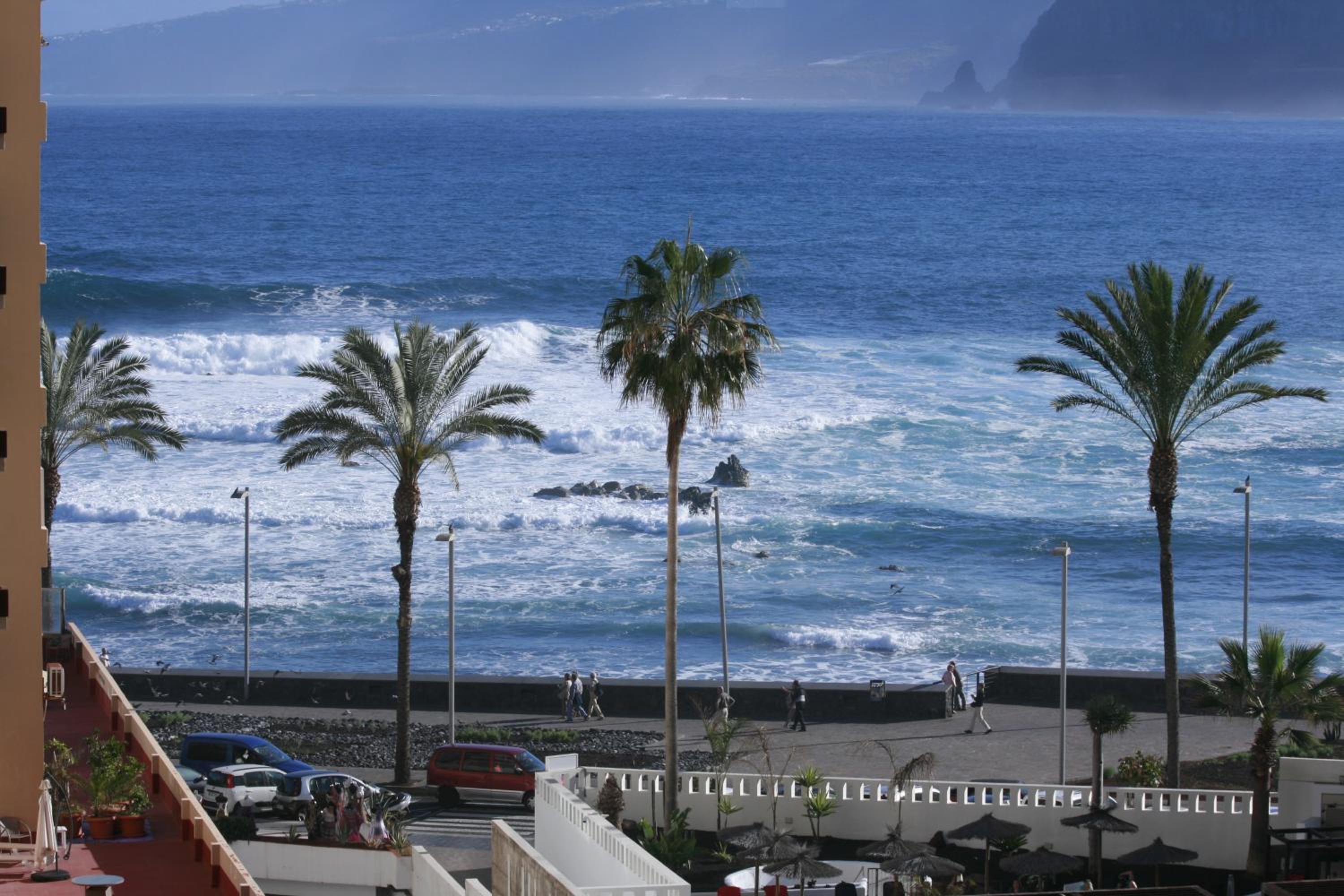 Studio Apartment with Sea View - Photo 35