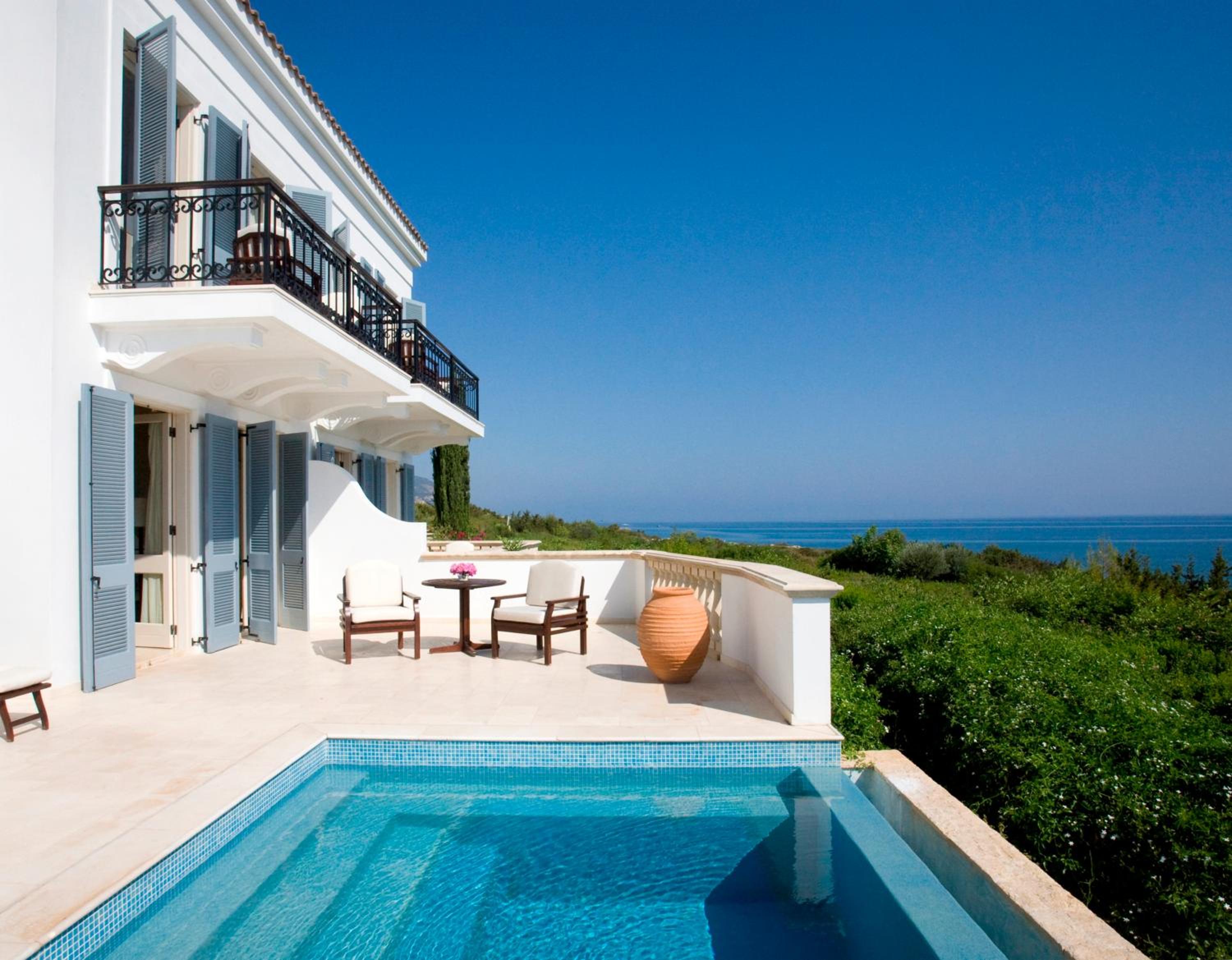 Junior Suite with Private Pool photo 3