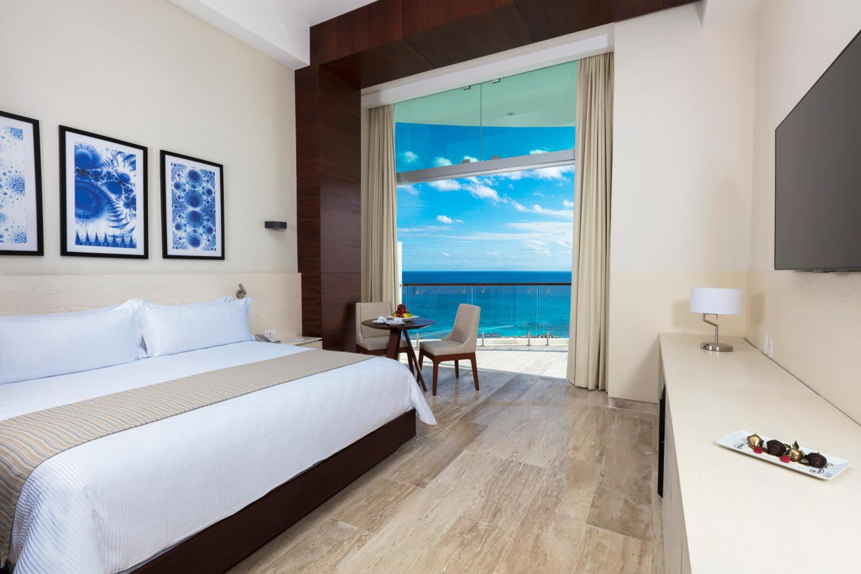 Altitude Master Suite