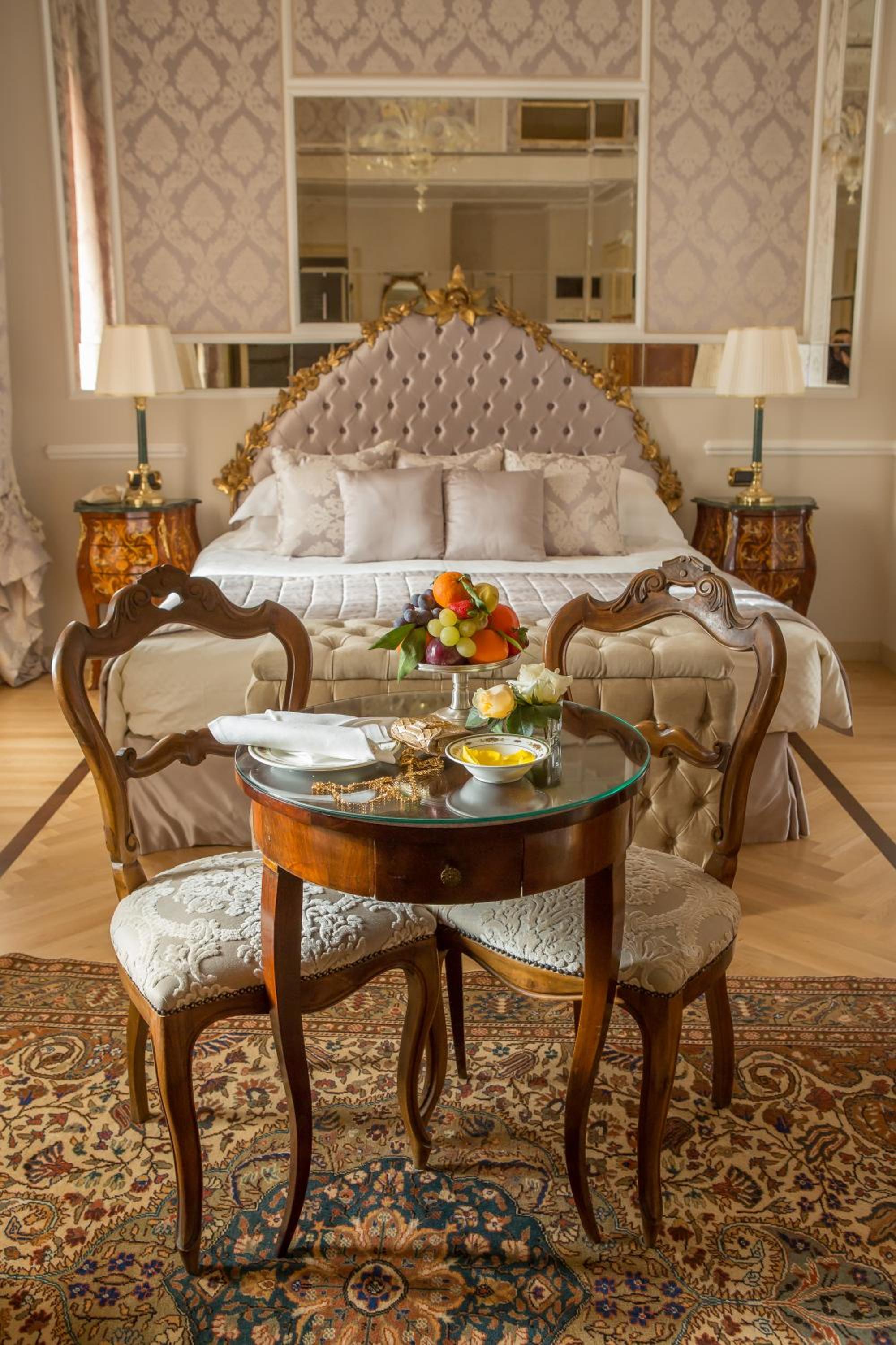 Grand Deluxe Room - Photo 6