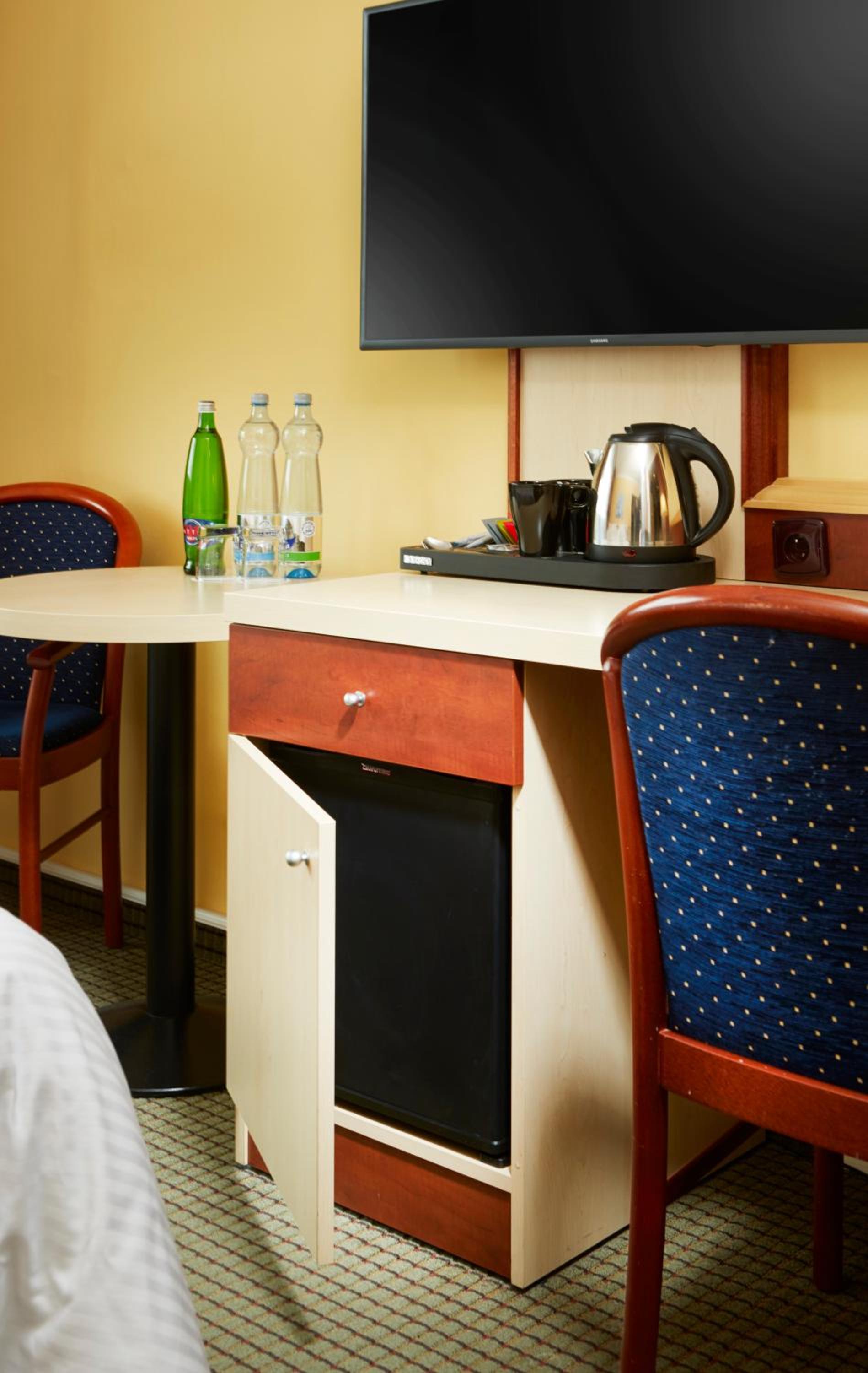 Junior Suite with Spa Access photo 1