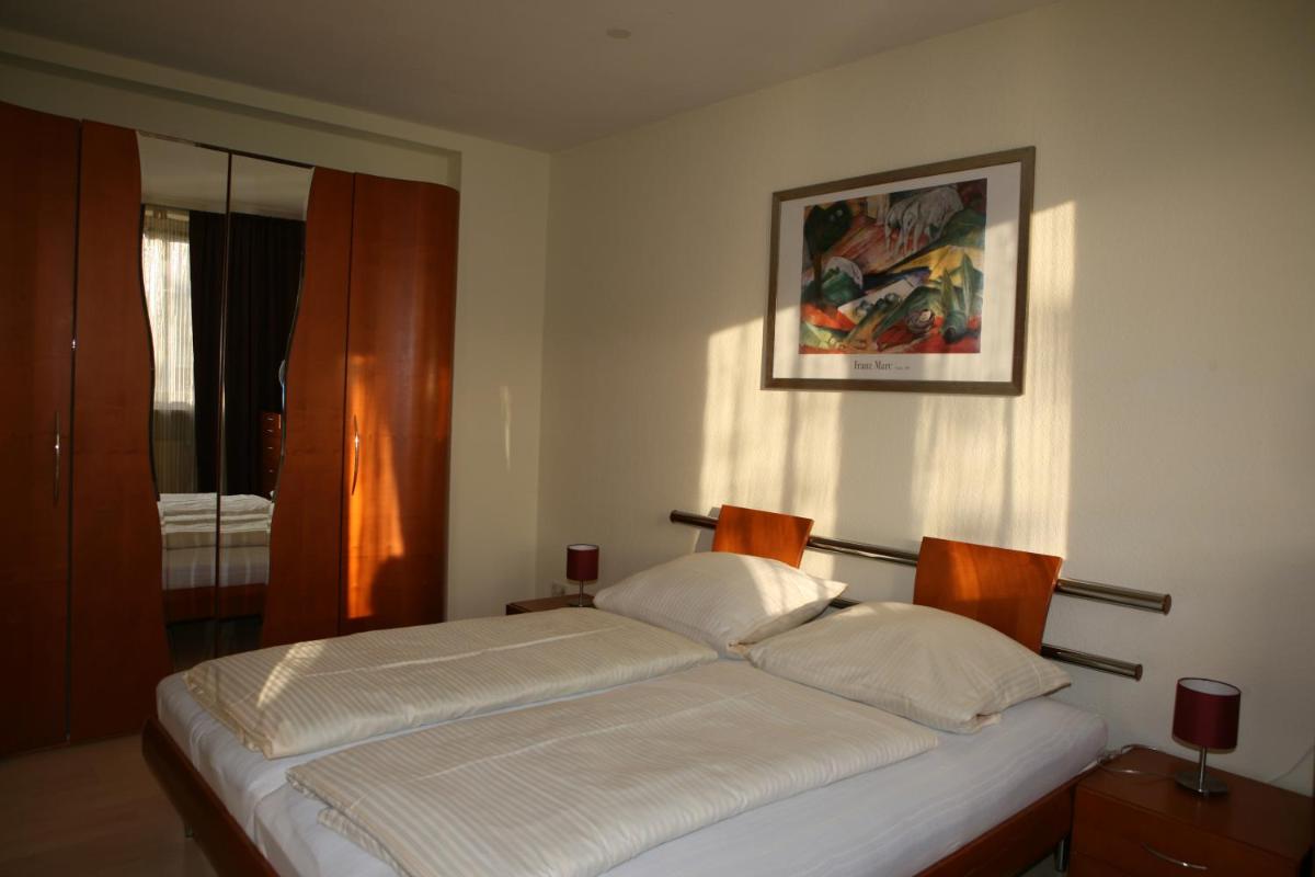 Apartment (2-4 Adults)