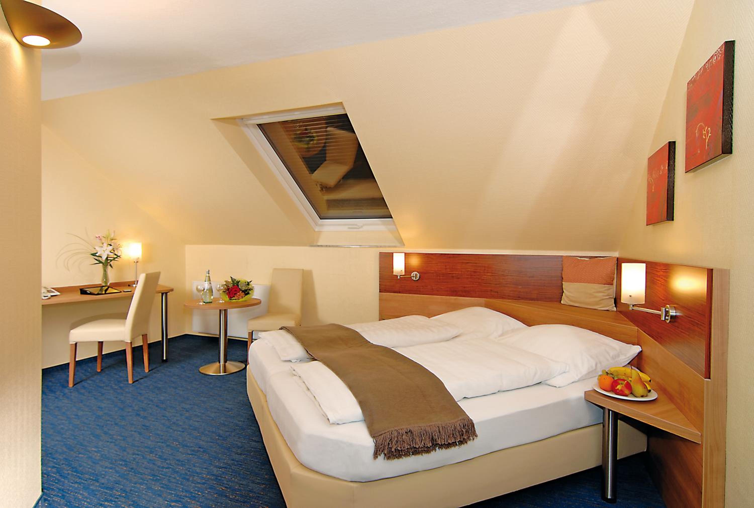 Double Room - Photo 6