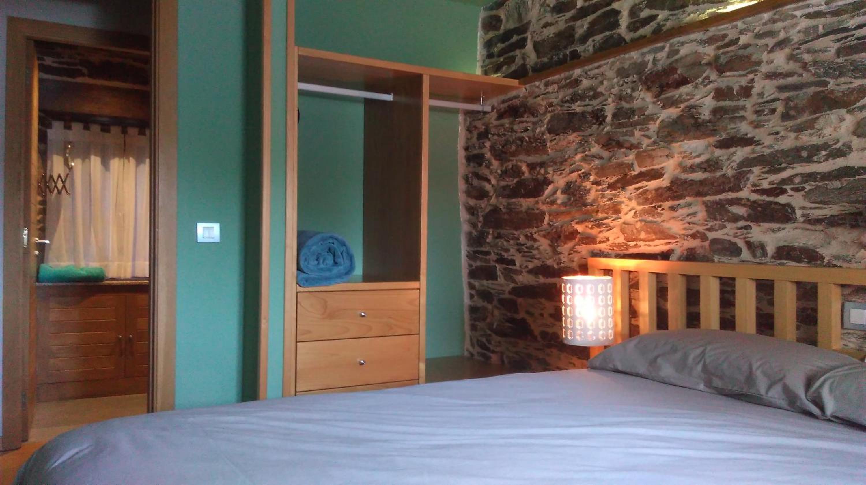 Casa de cuatro habitaciones