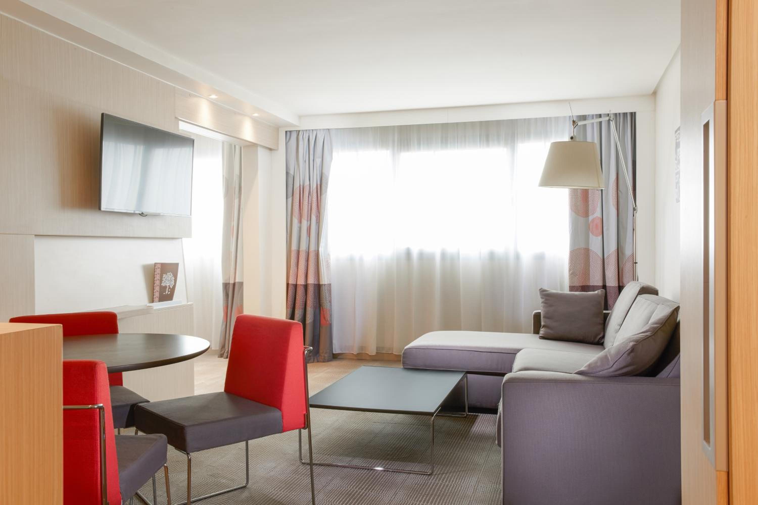 Junior Suite - Photo 13