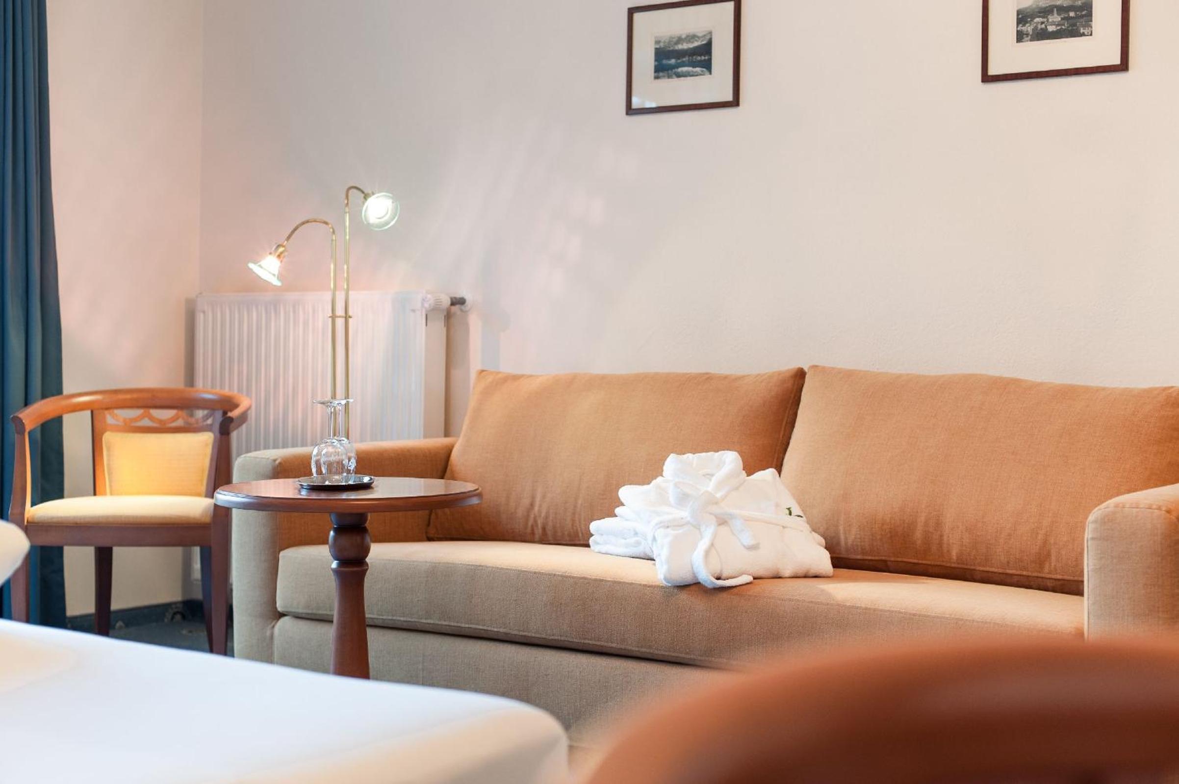 Classic Double Room with Balcony, photo 7