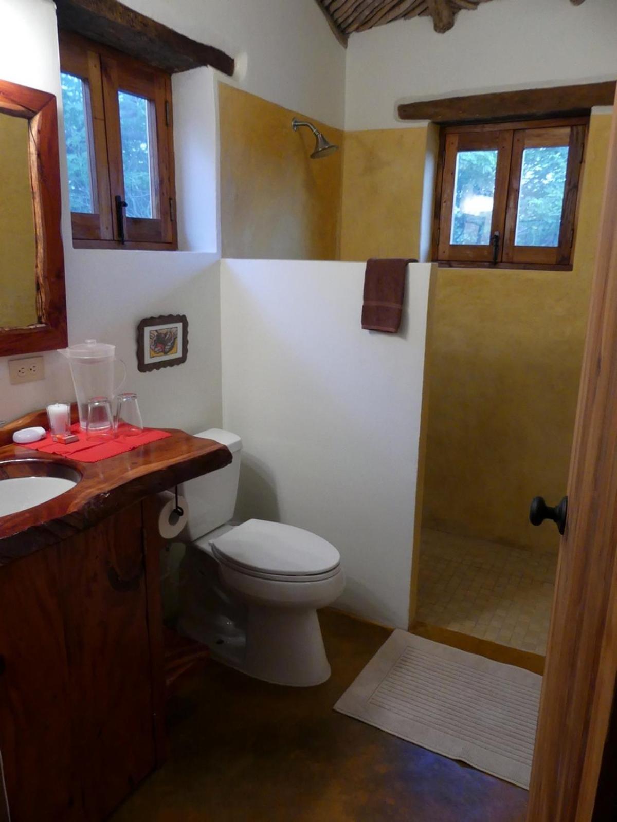 Deluxe King Room photo 2