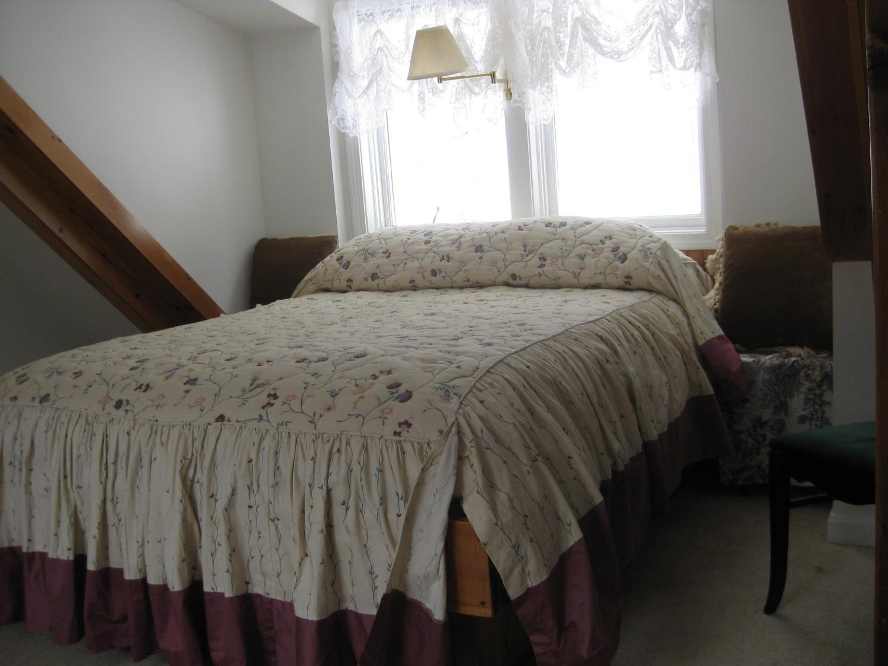 Queen Room with Mountain View photo 3