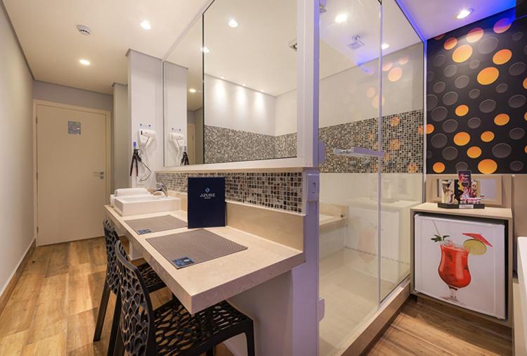 Suite with Spa Bath photo 2