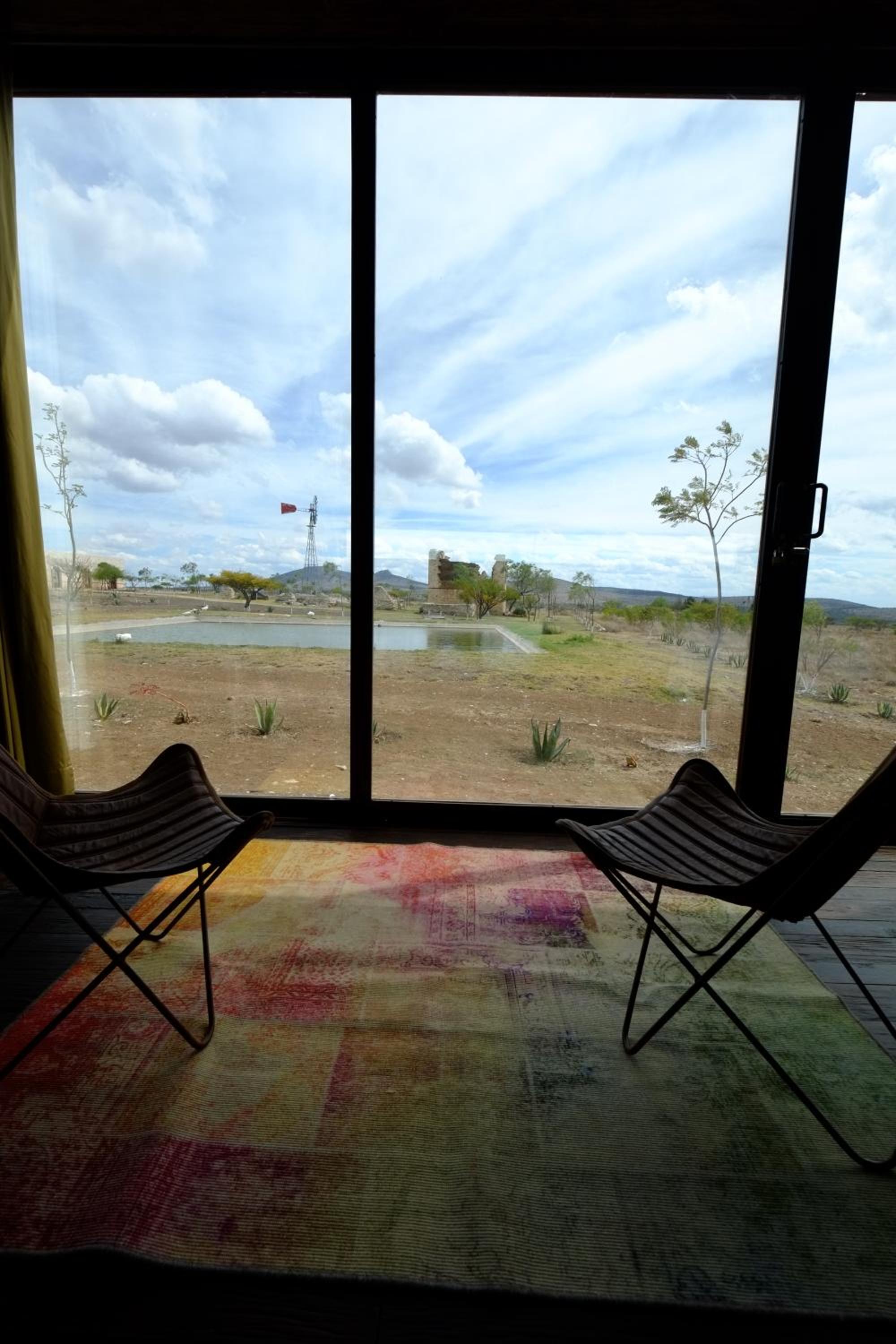 Suite with Lake View - Photo 33