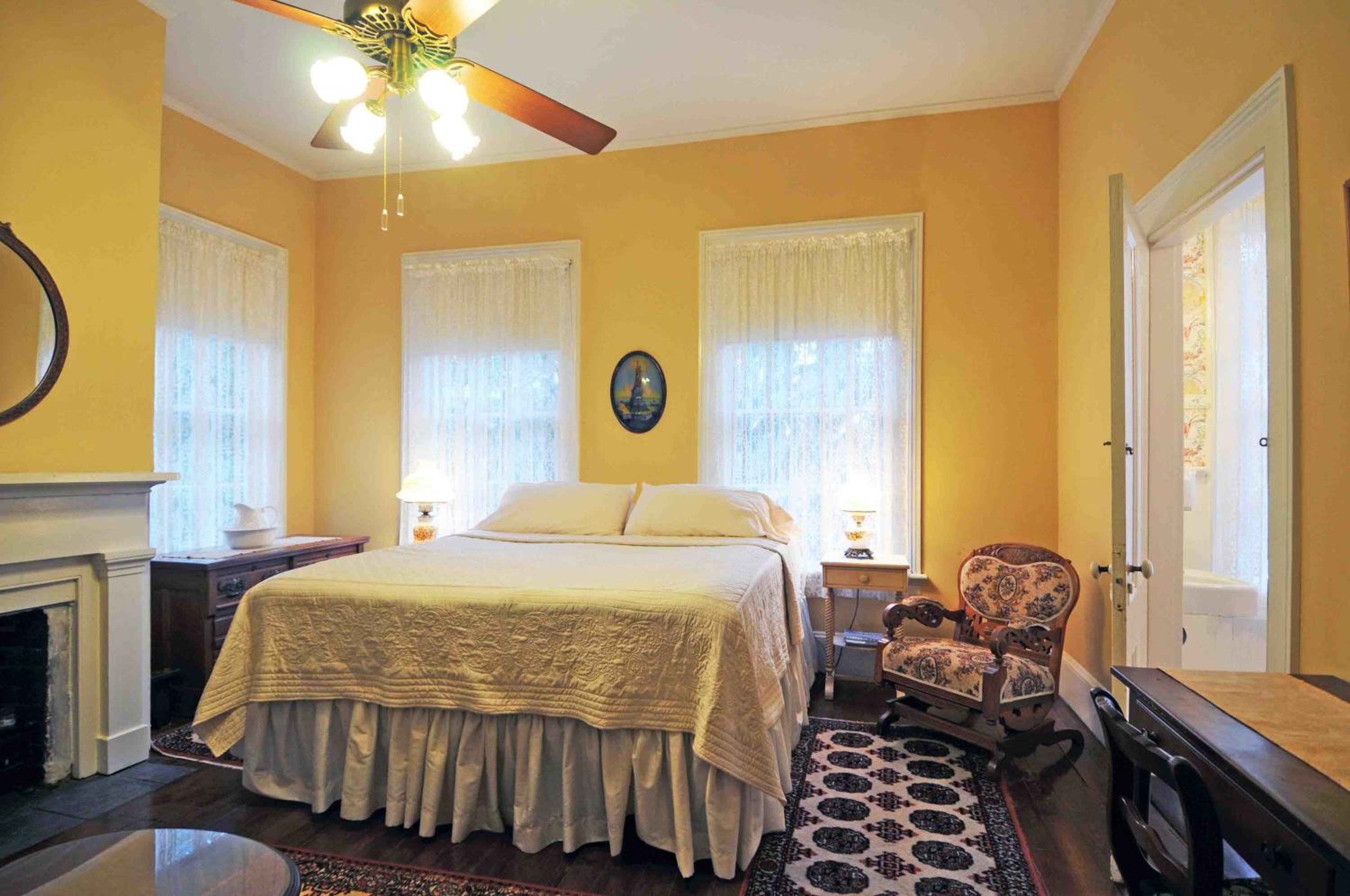 Superior King Room