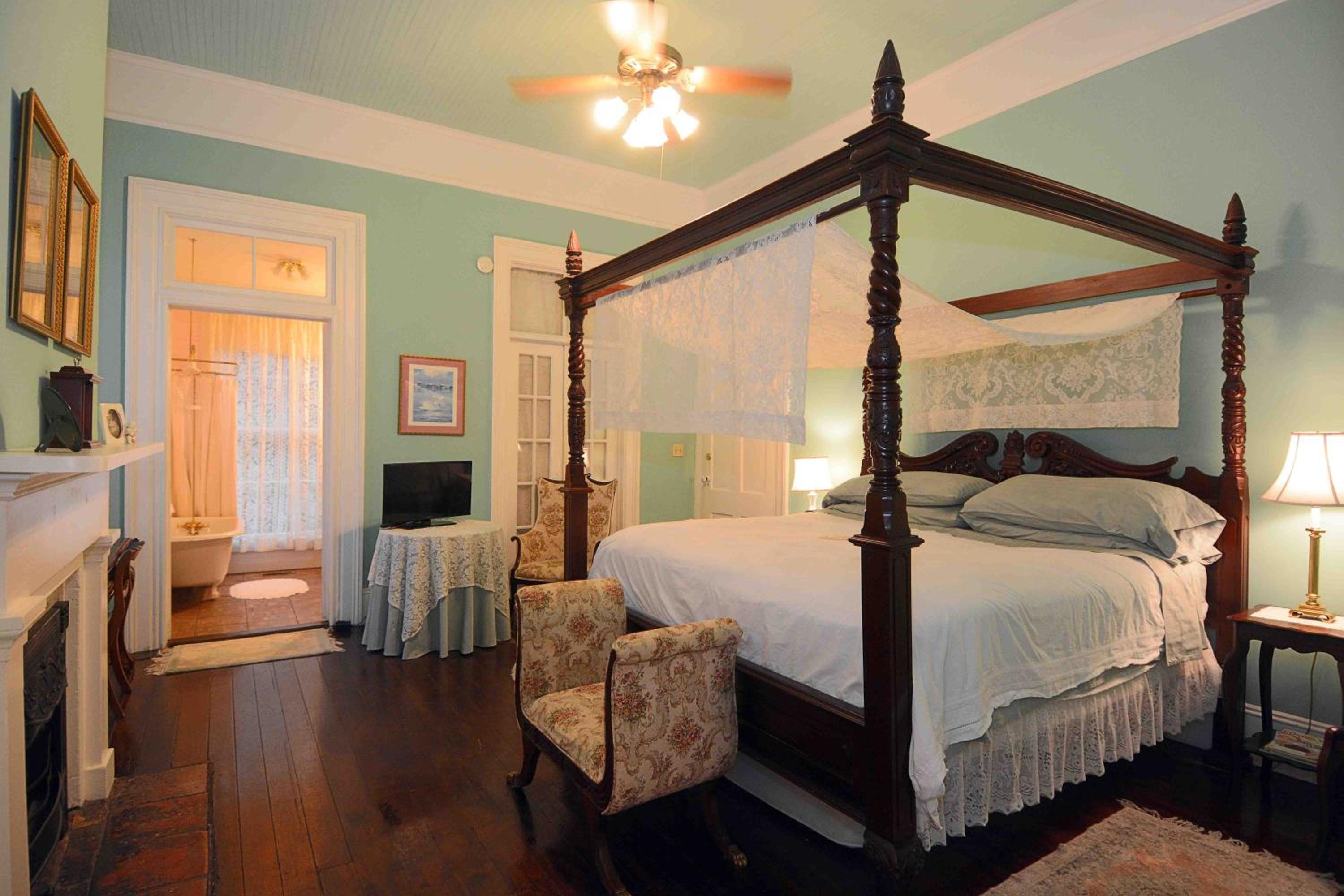 Superior King Room