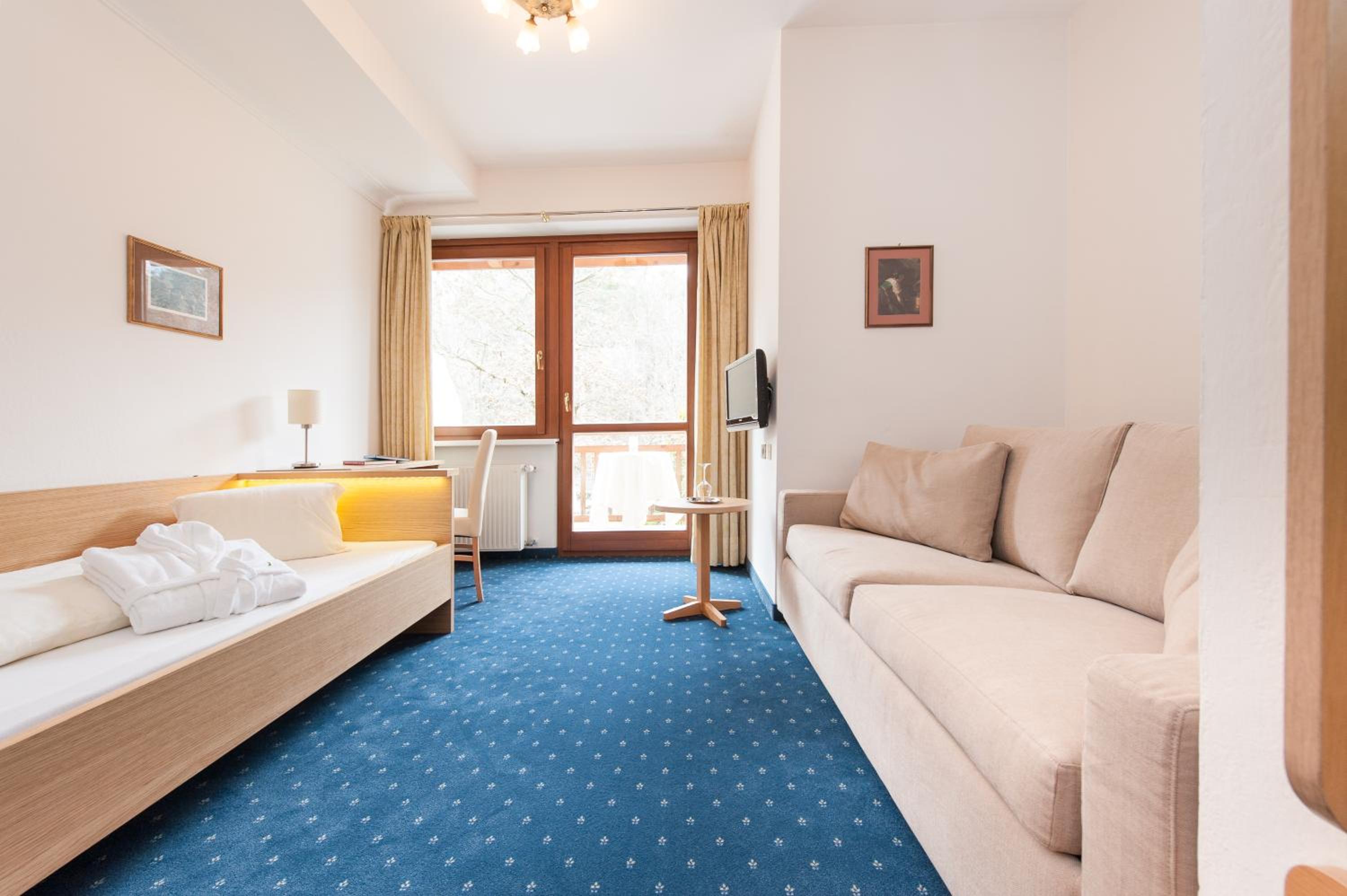 Comfort Single Room with Balcony