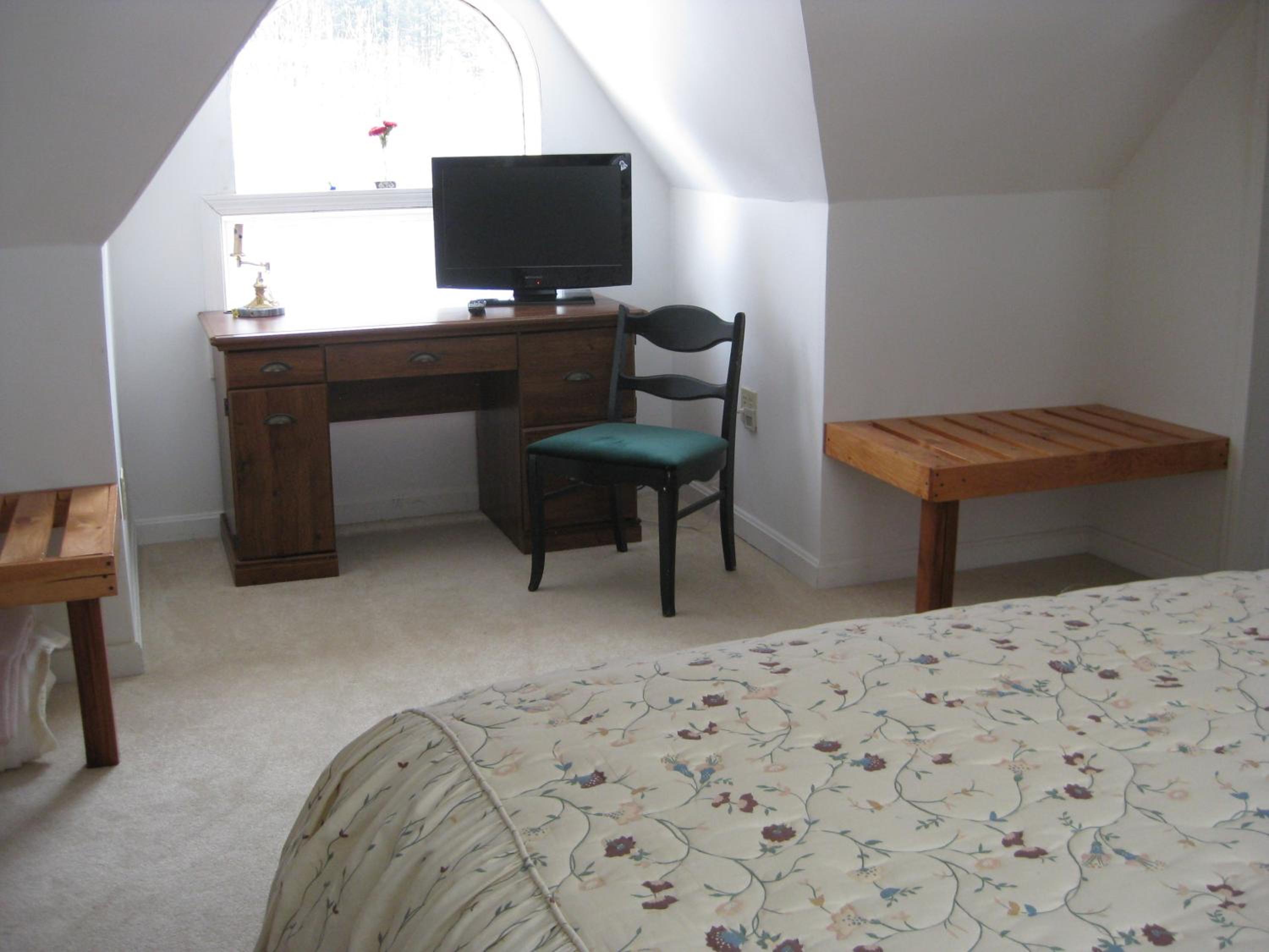Queen Room photo 3