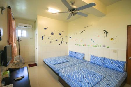 Standard Quadruple Room photo 2