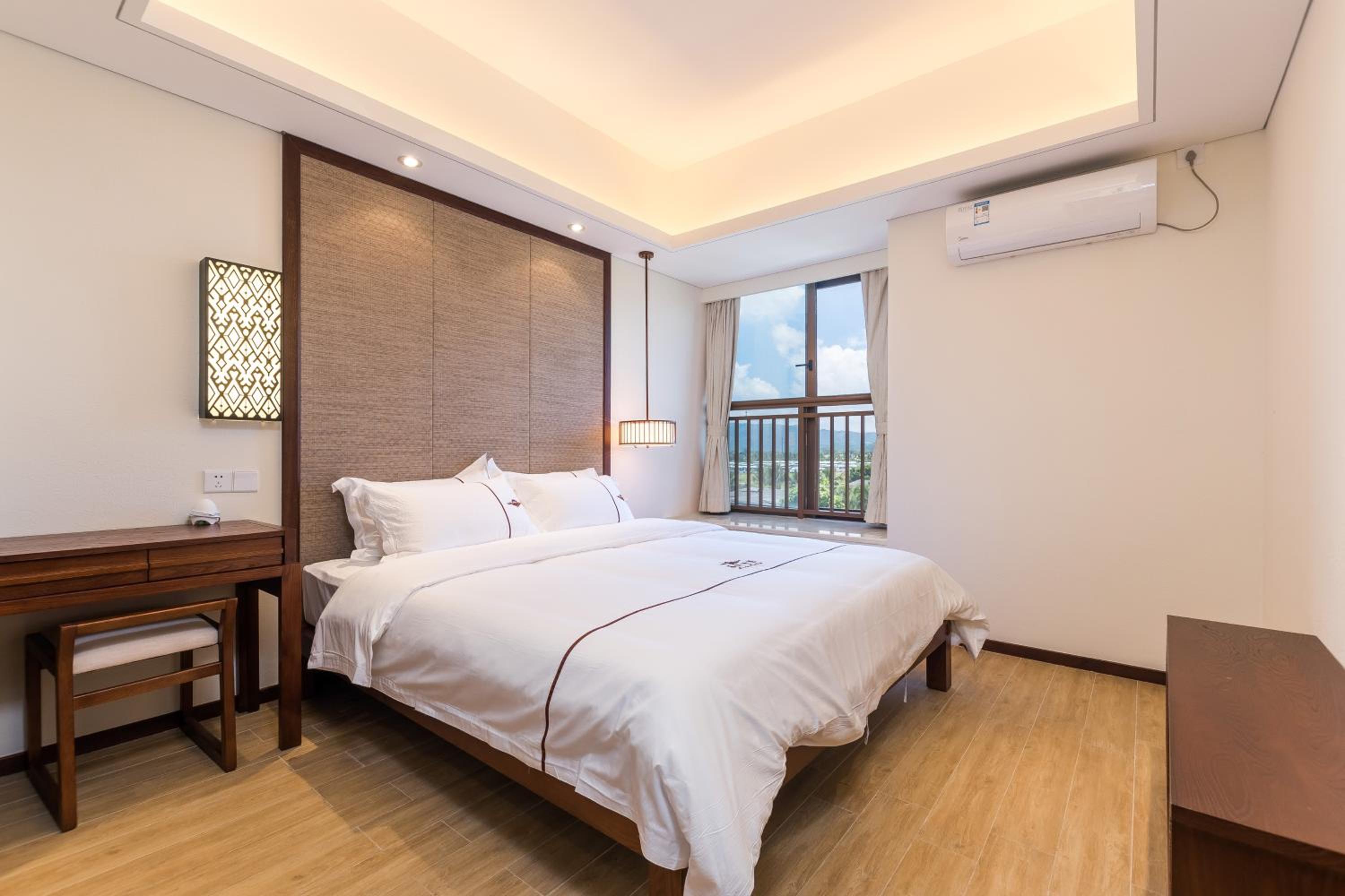 Two-Bedroom Apartment - Photo 3
