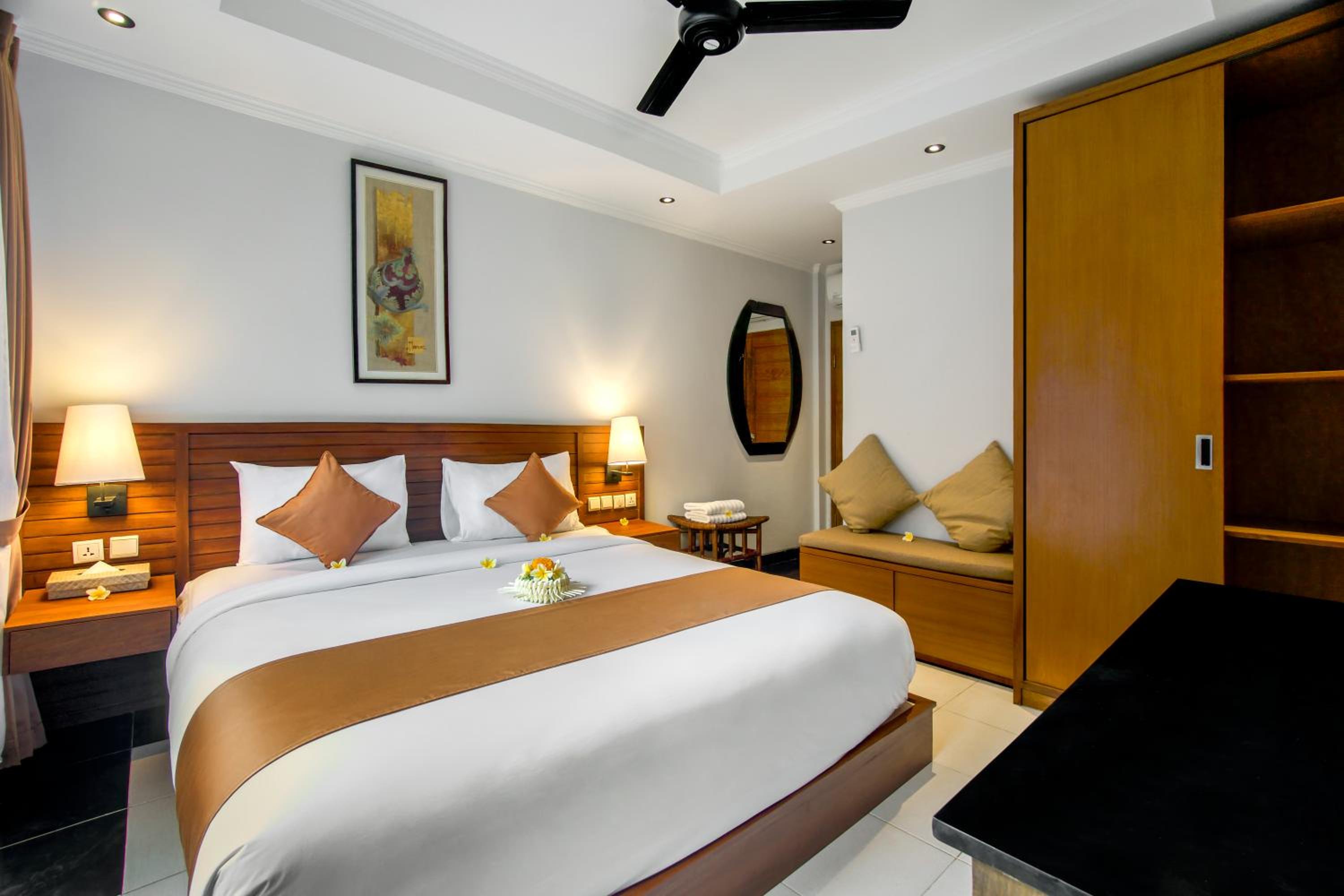 Deluxe Room - Photo 6