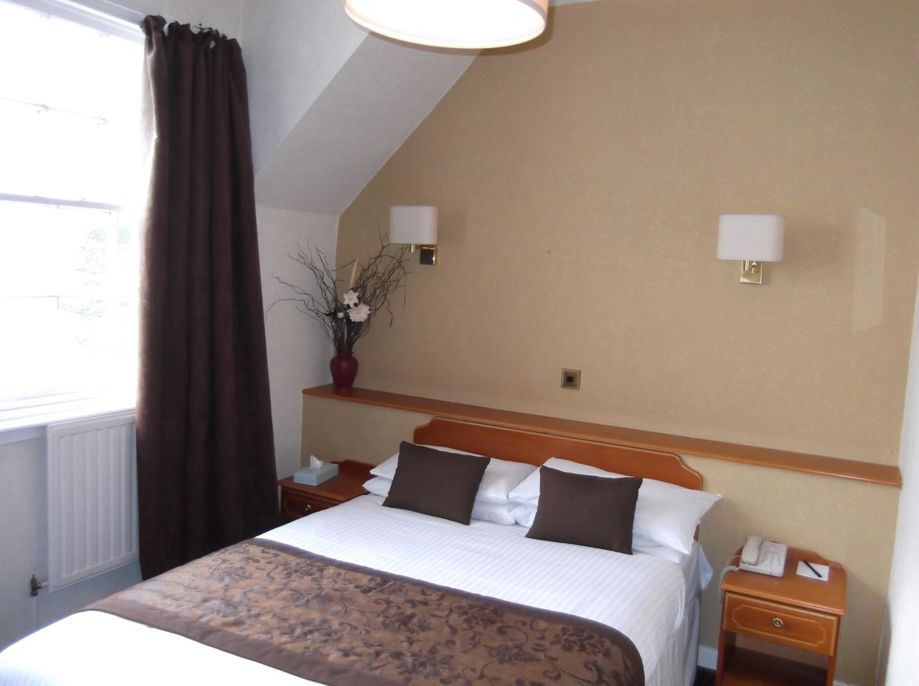 Double Room - Photo 3