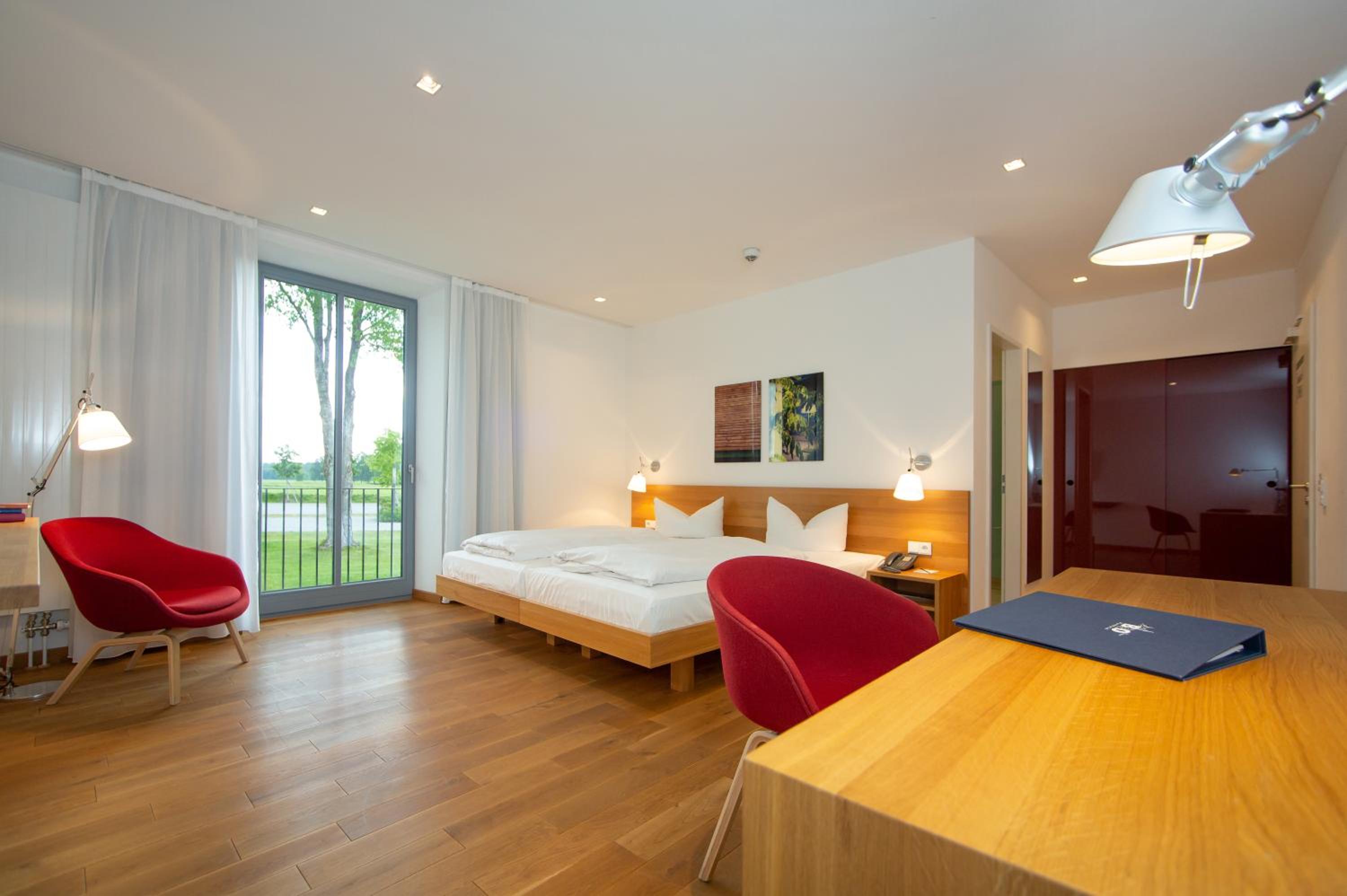Double Room - Photo 5