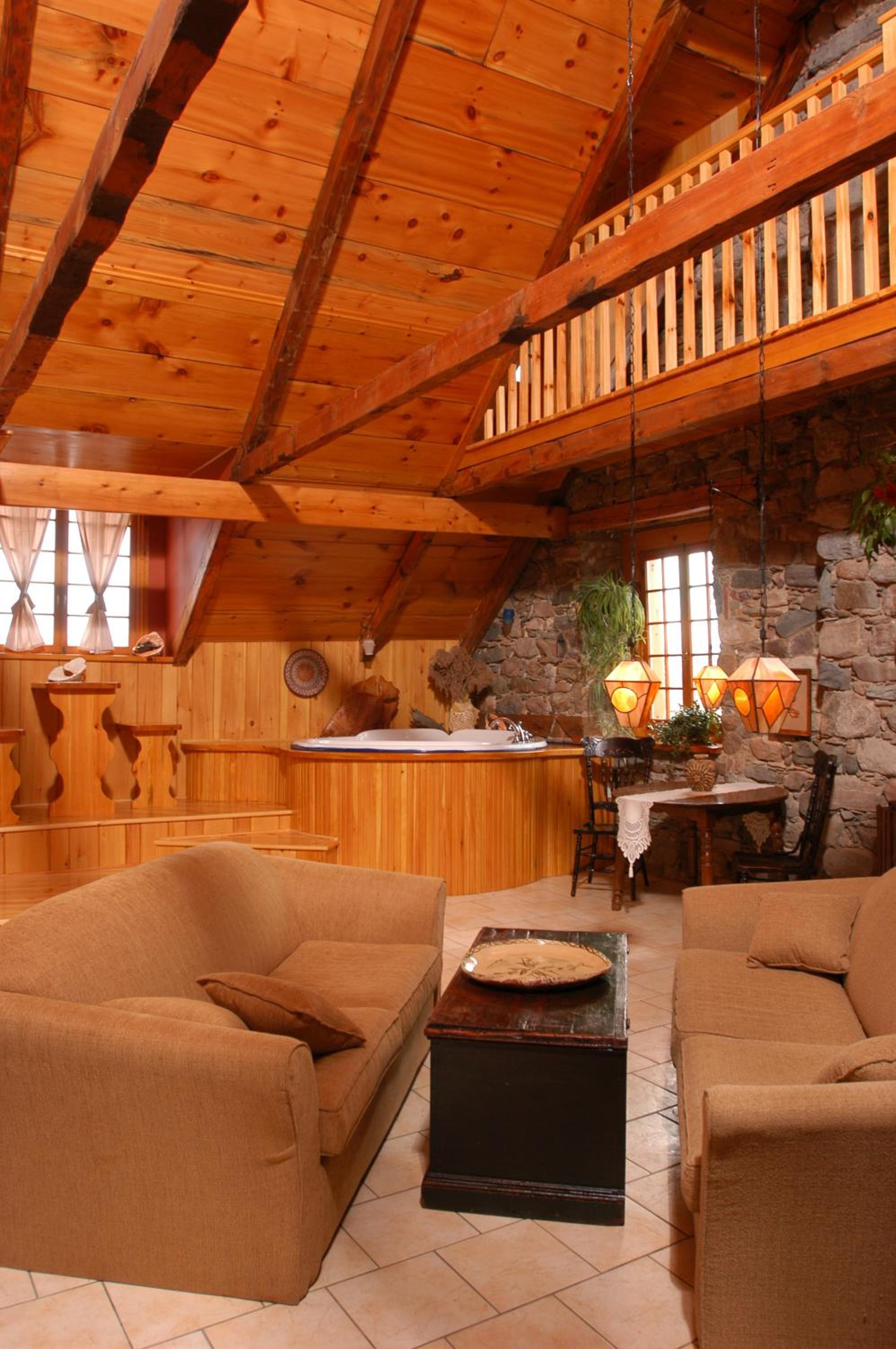 King Suite with Spa Bath photo 1