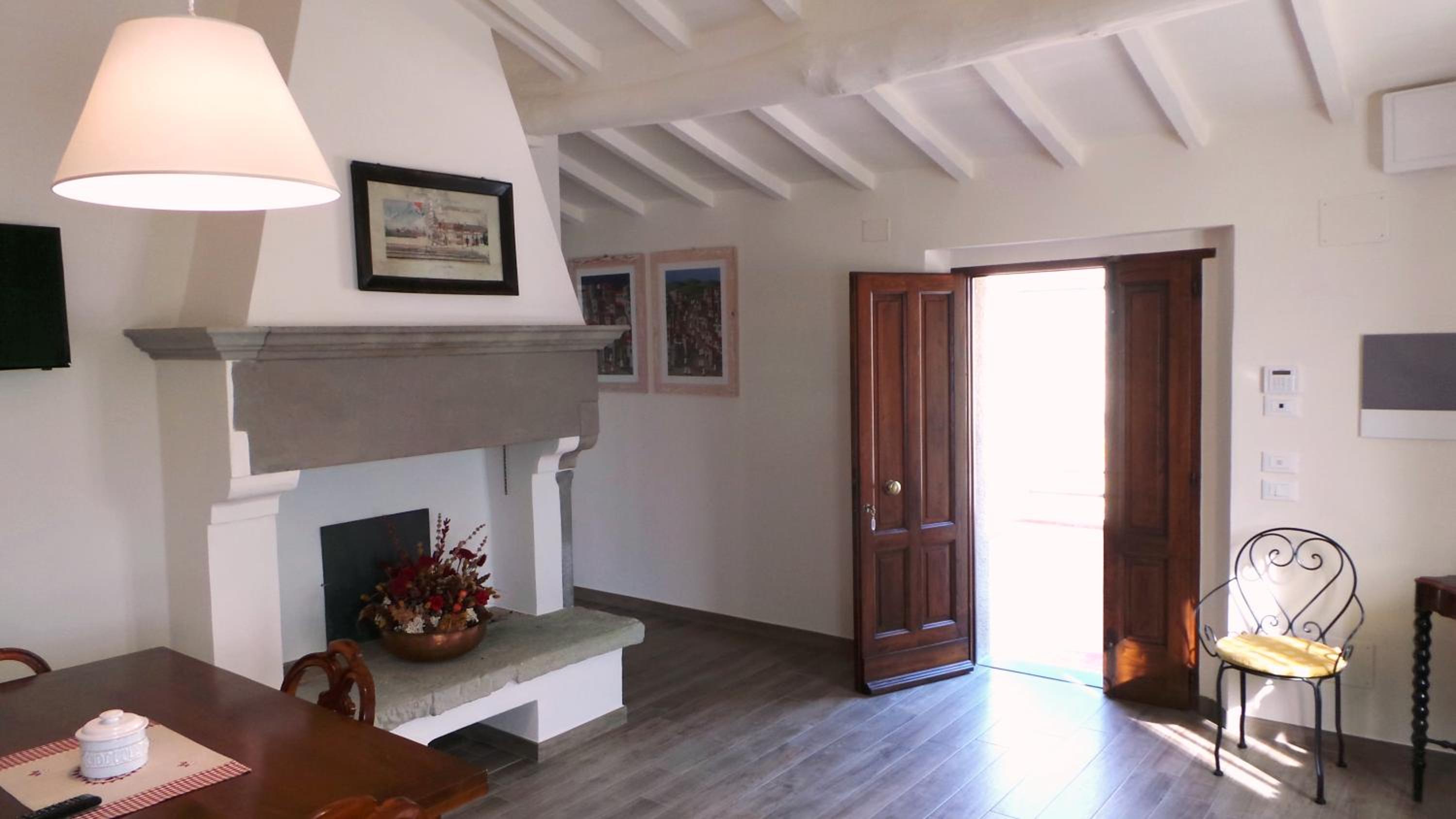 One-Bedroom House photo 1