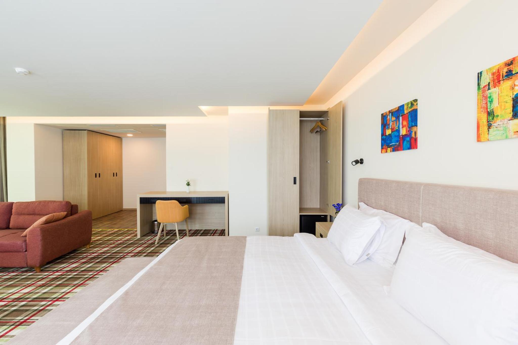 Premier Suite photo 2
