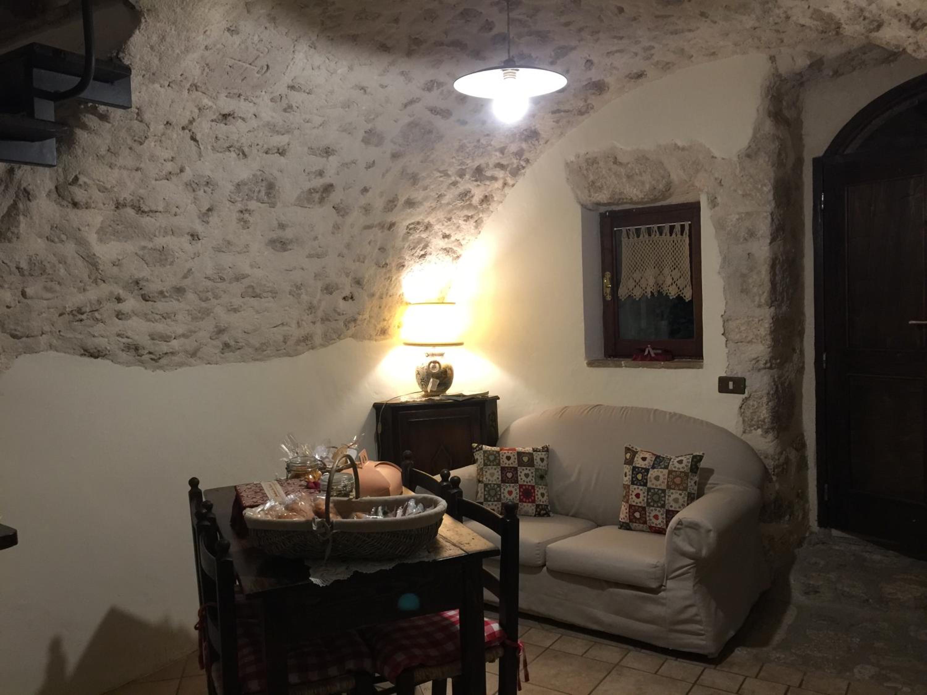 Superior One-Bedroom Apartment - Split Level
