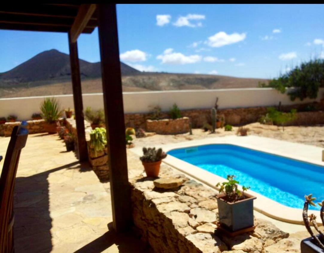 Villa with Private Pool photo 3