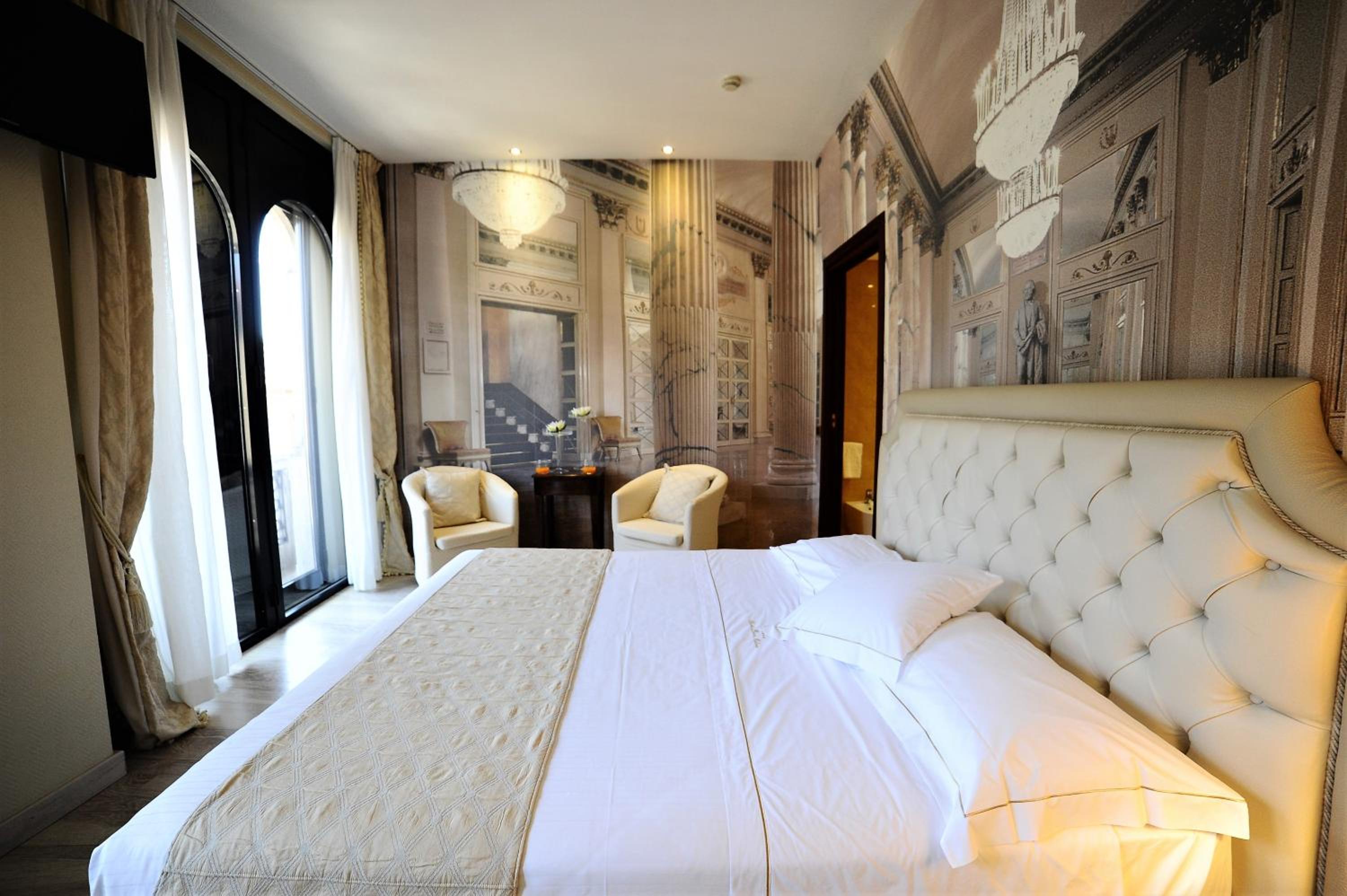 Large Double Room
