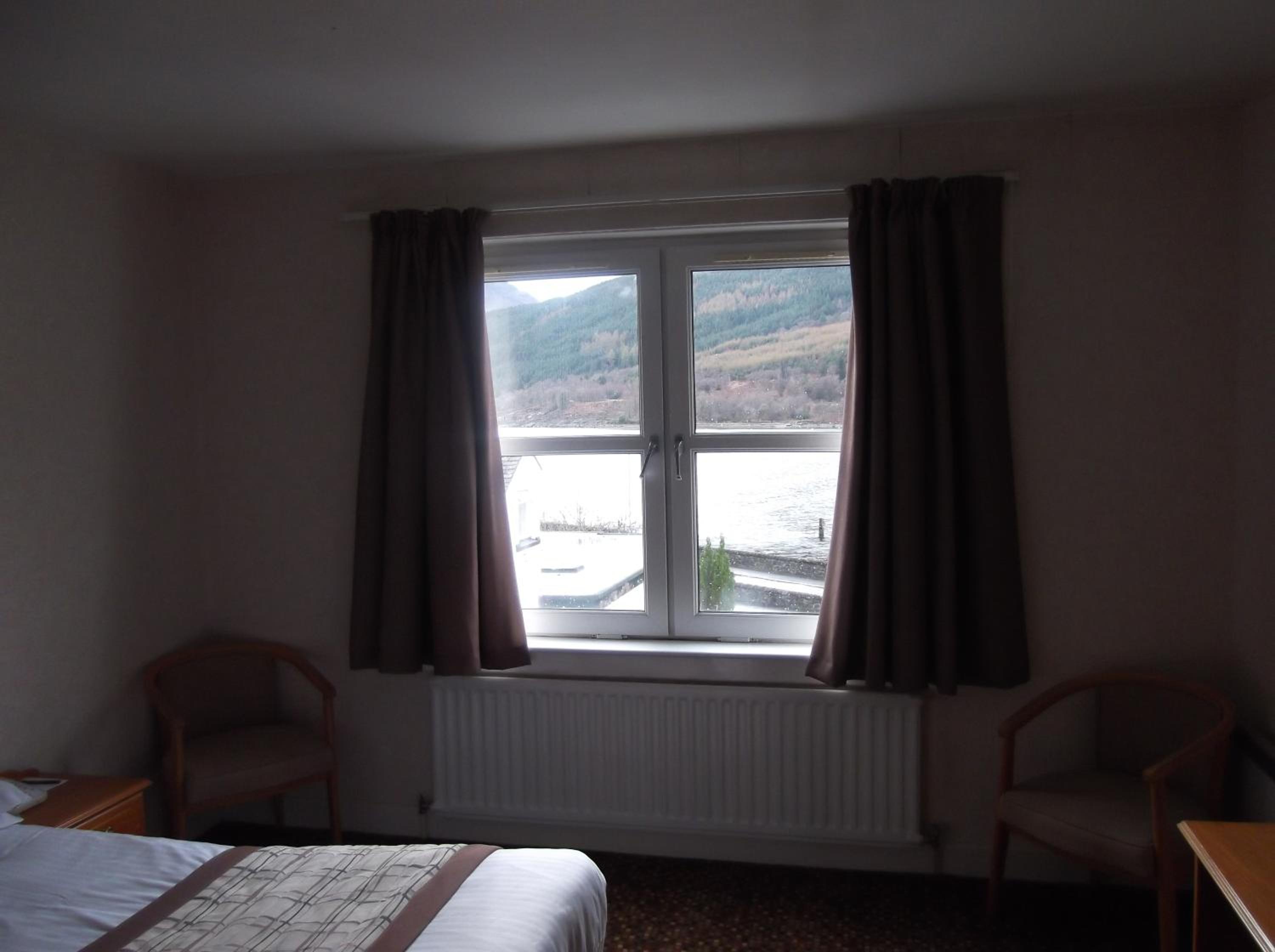 Twin Room - Photo 13