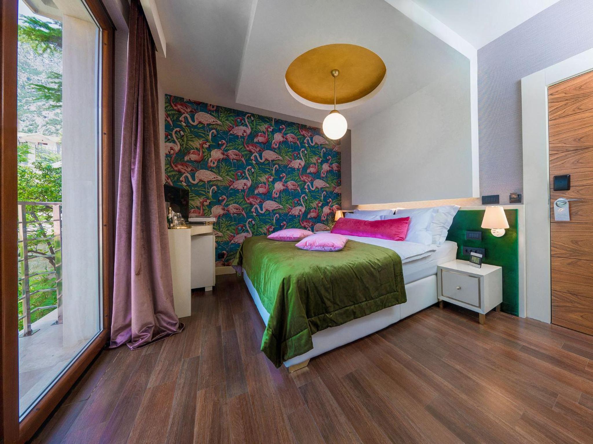 Standard Double Room Side View - Photo 3
