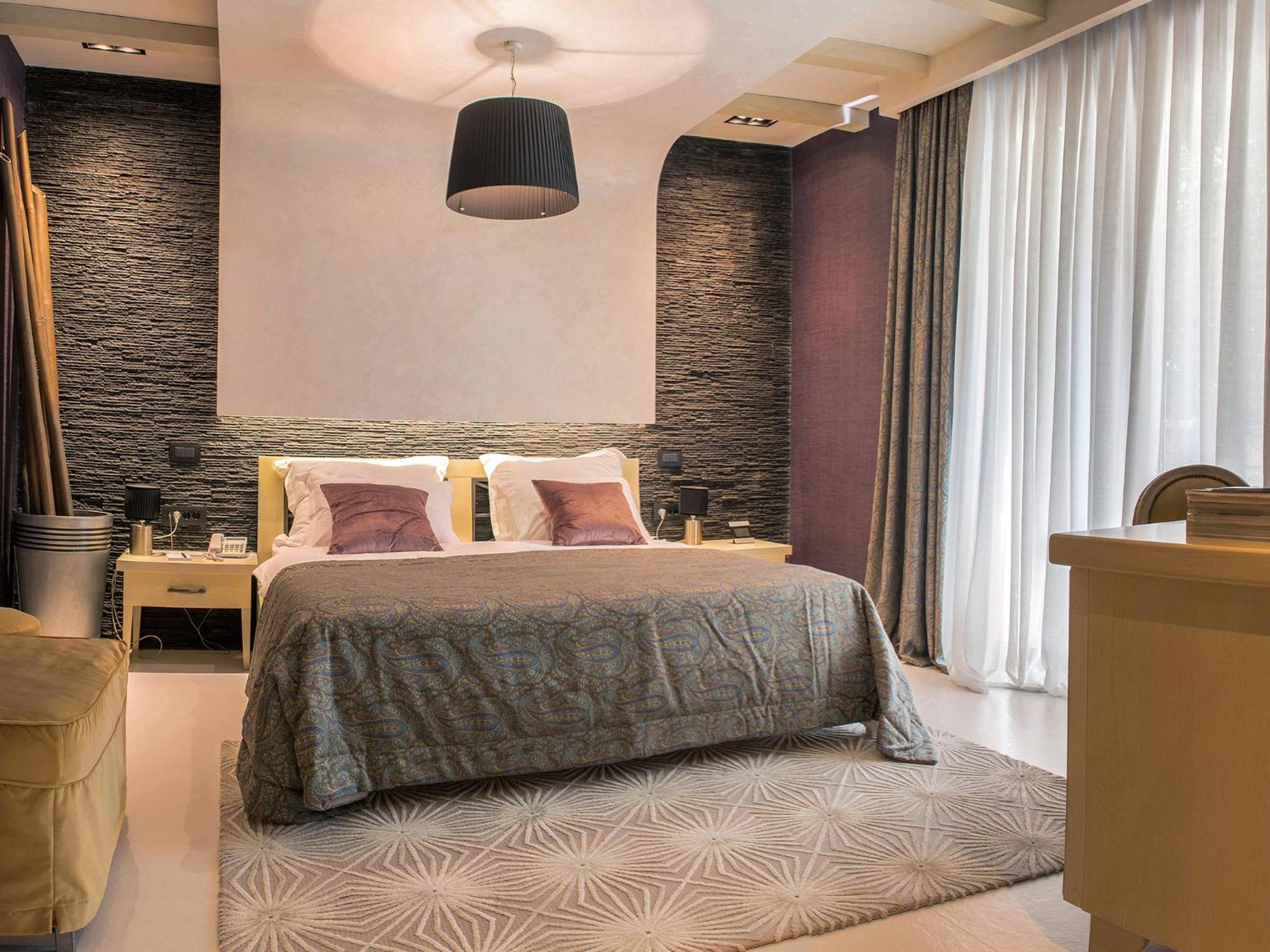 Deluxe Double Room - Photo 4
