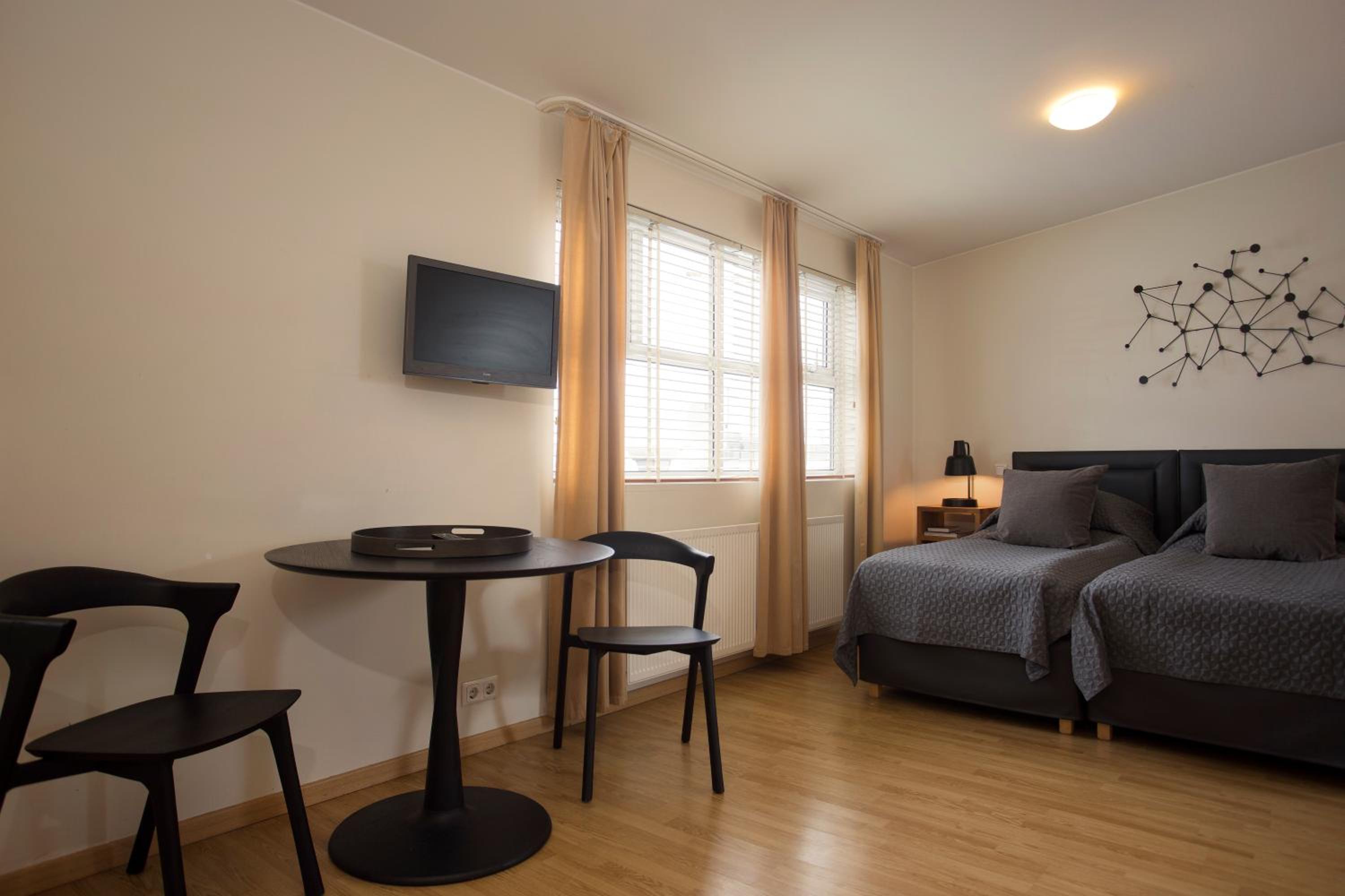 Studio Deluxe Apartment