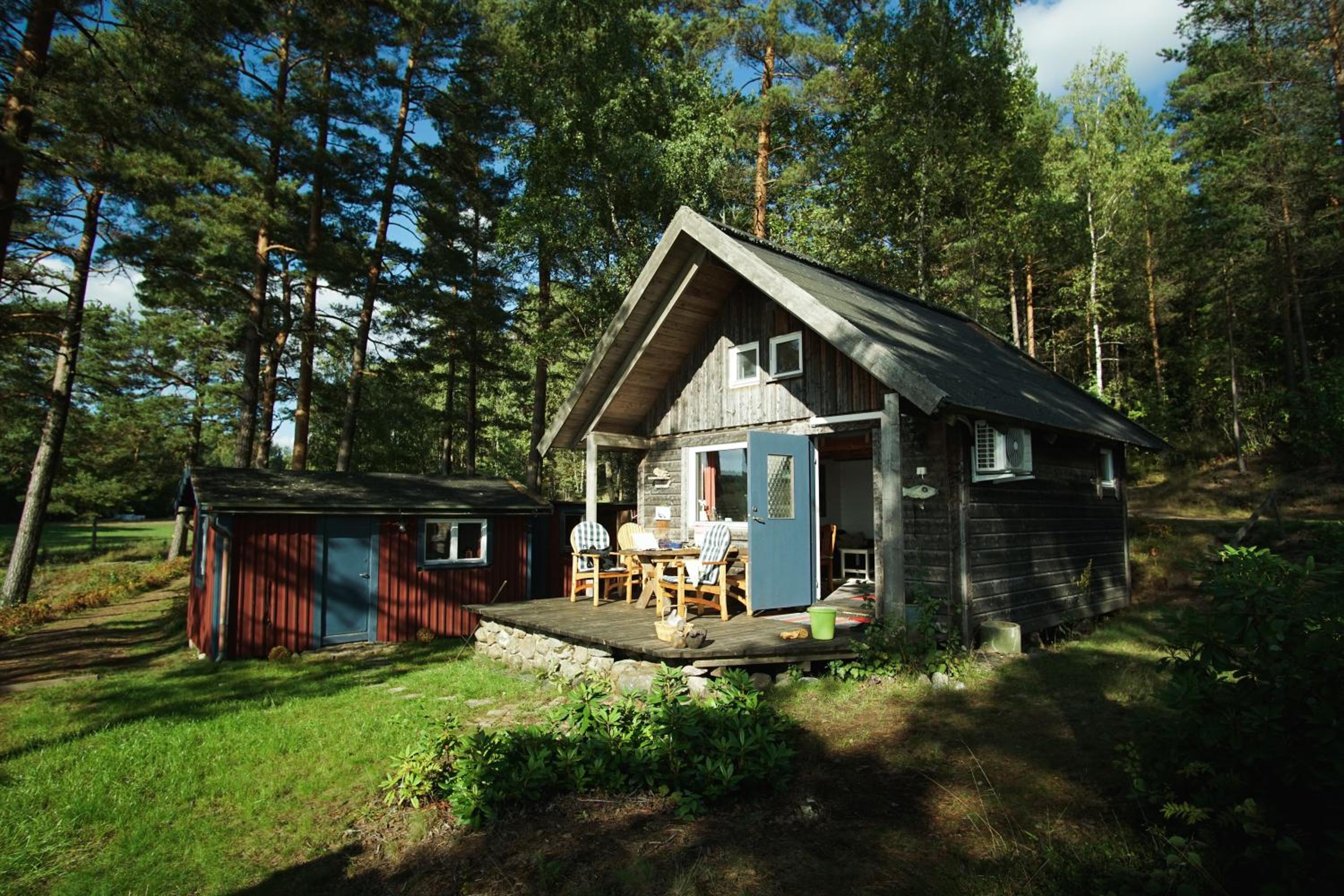 Two-Bedroom House photo 2