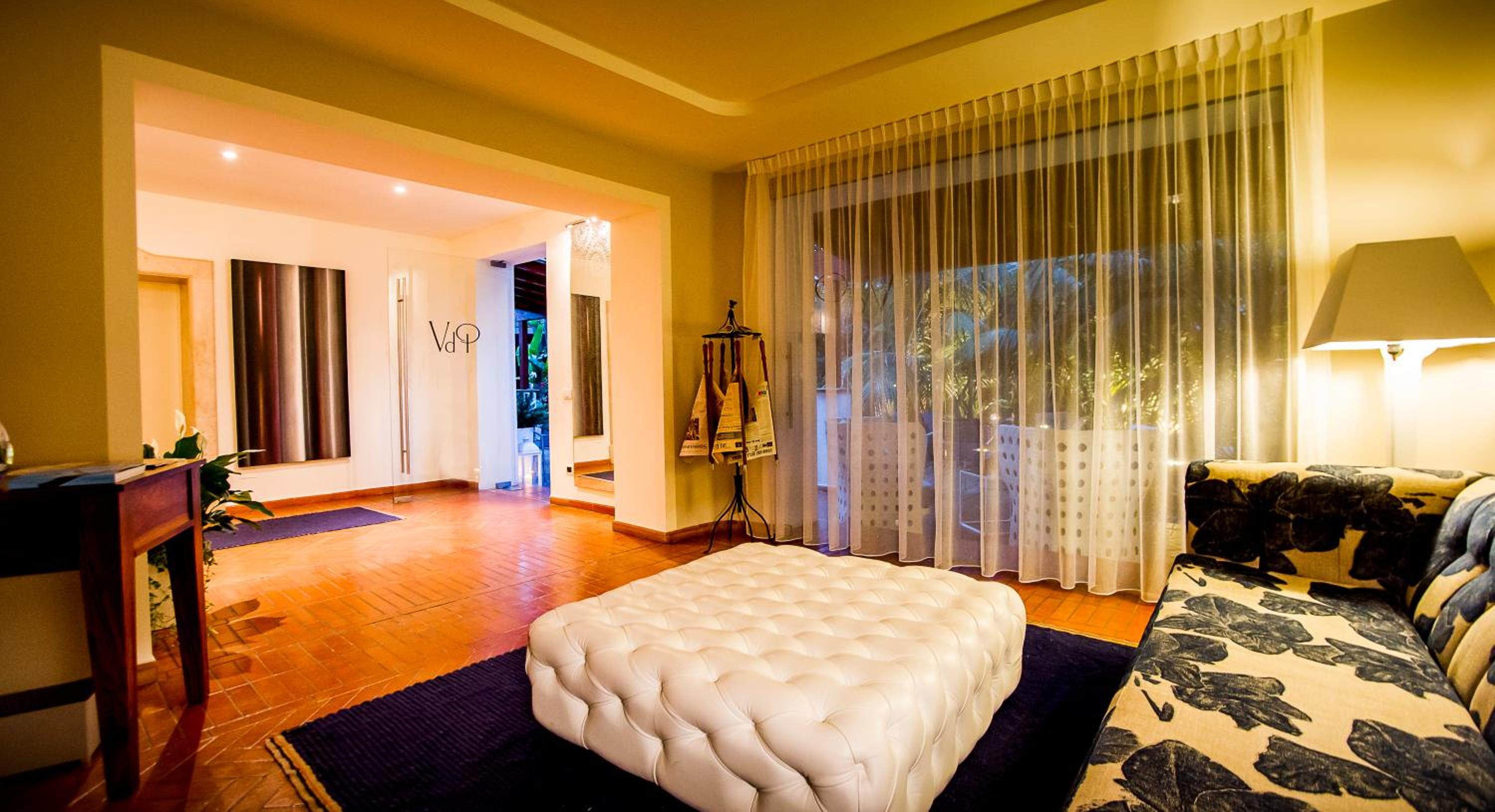 Deluxe Bungalow with Garden View