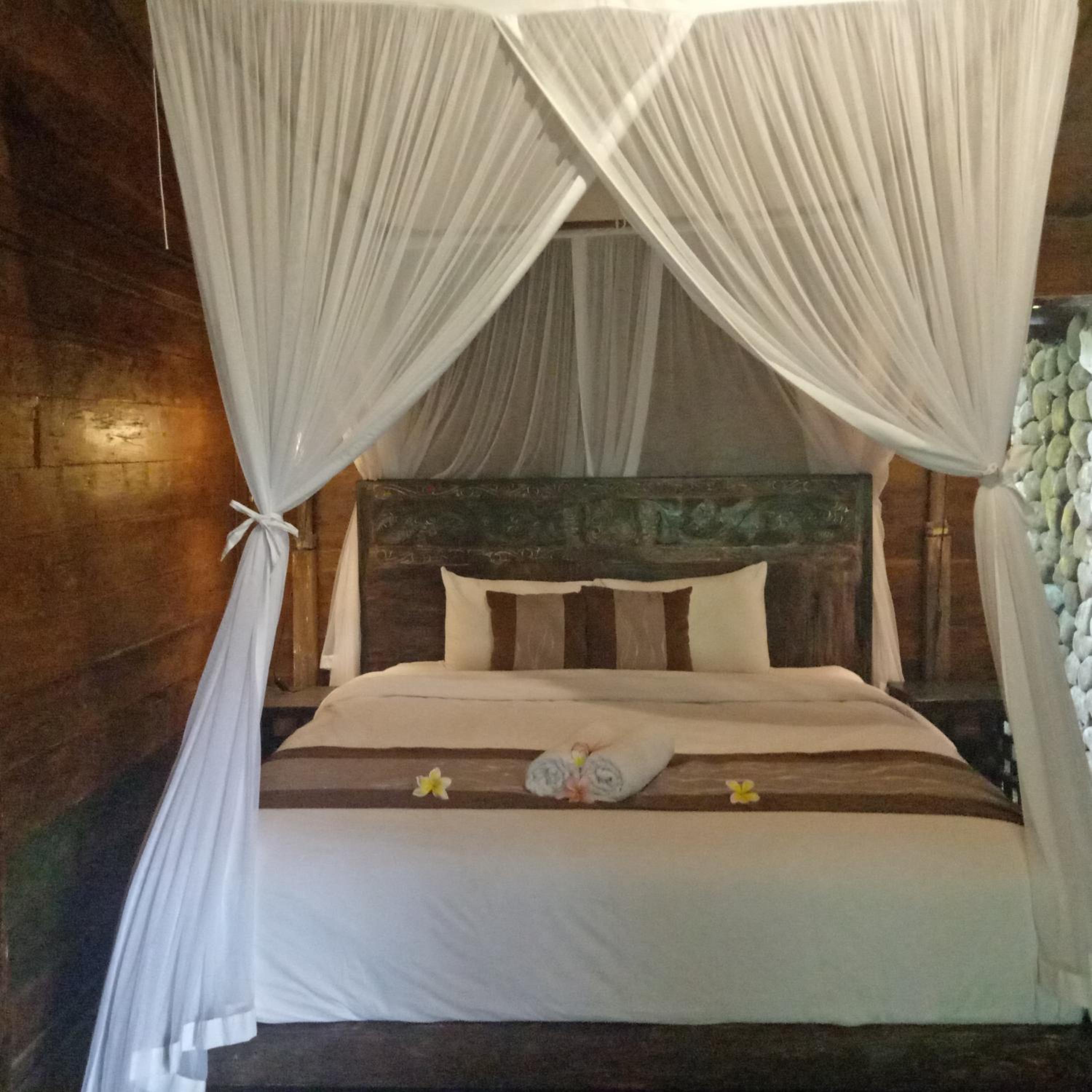 Deluxe Room - Photo 8
