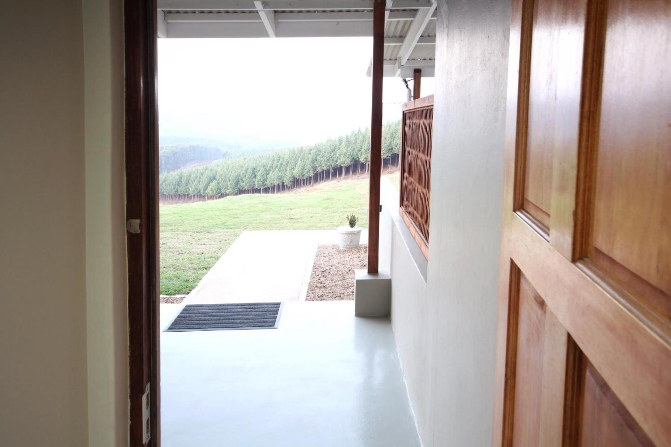Queen Room with Garden View photo 2