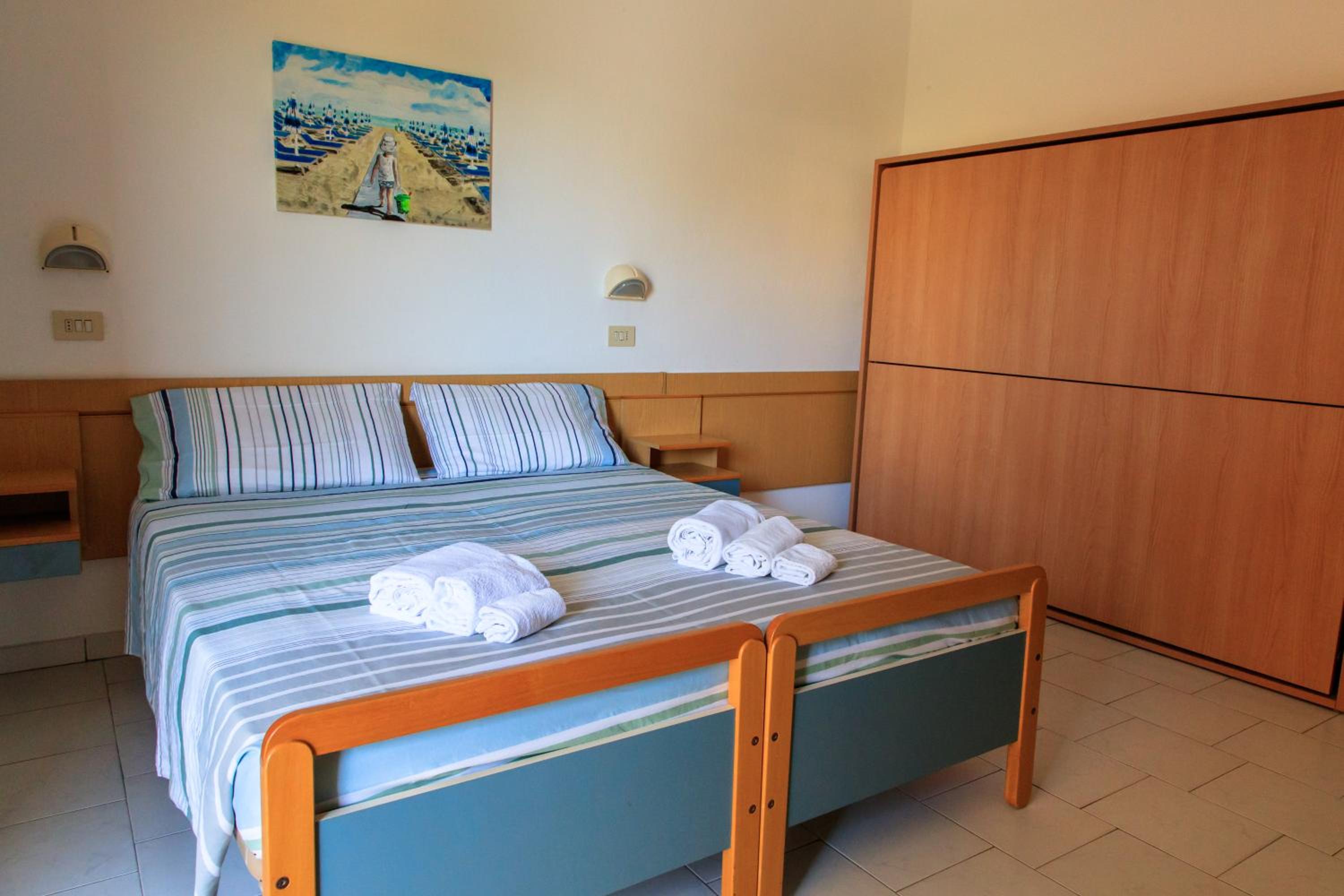 Triple Room with Private Bathroom photo 1