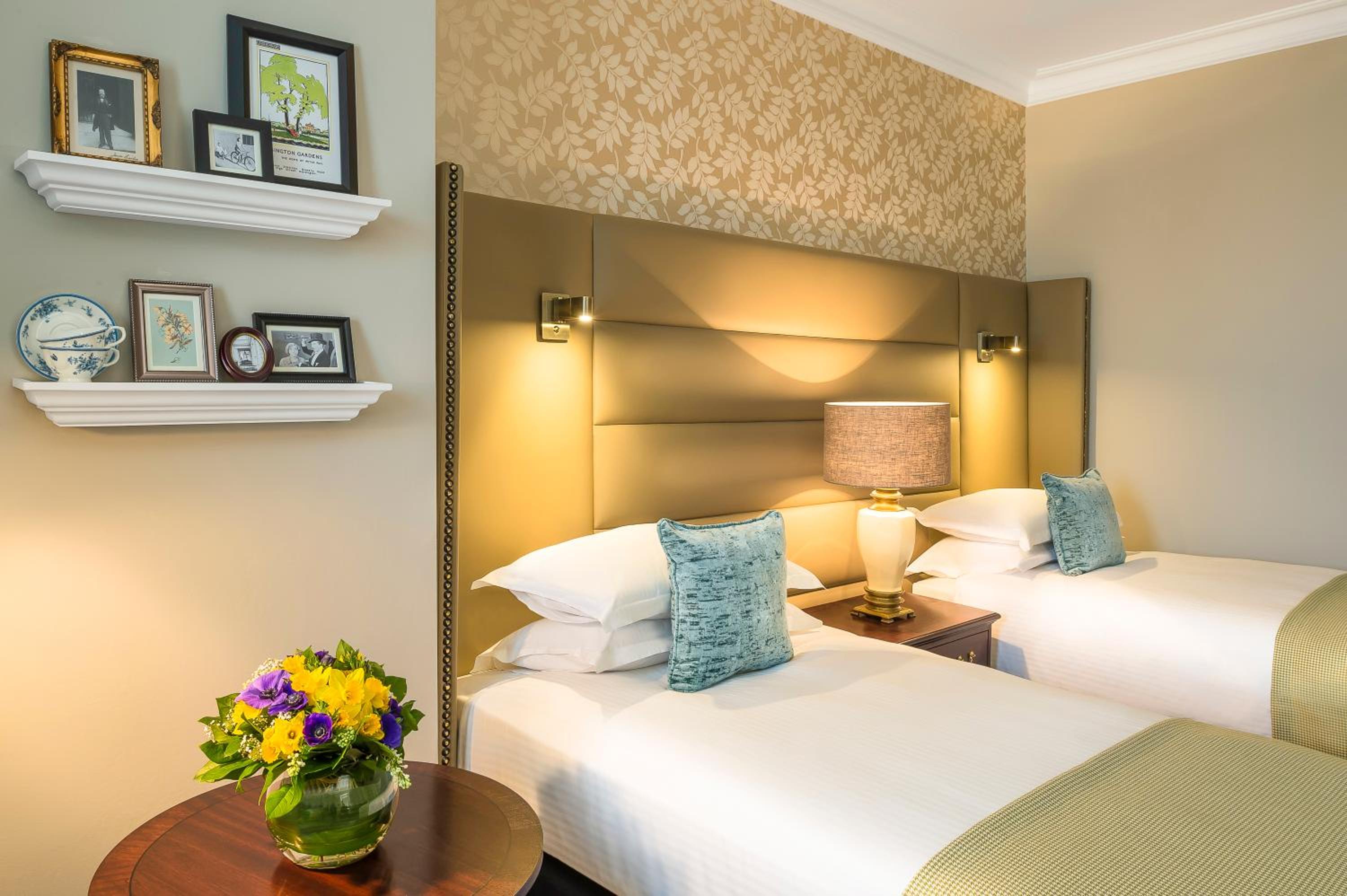 Deluxe Twin Room photo 2
