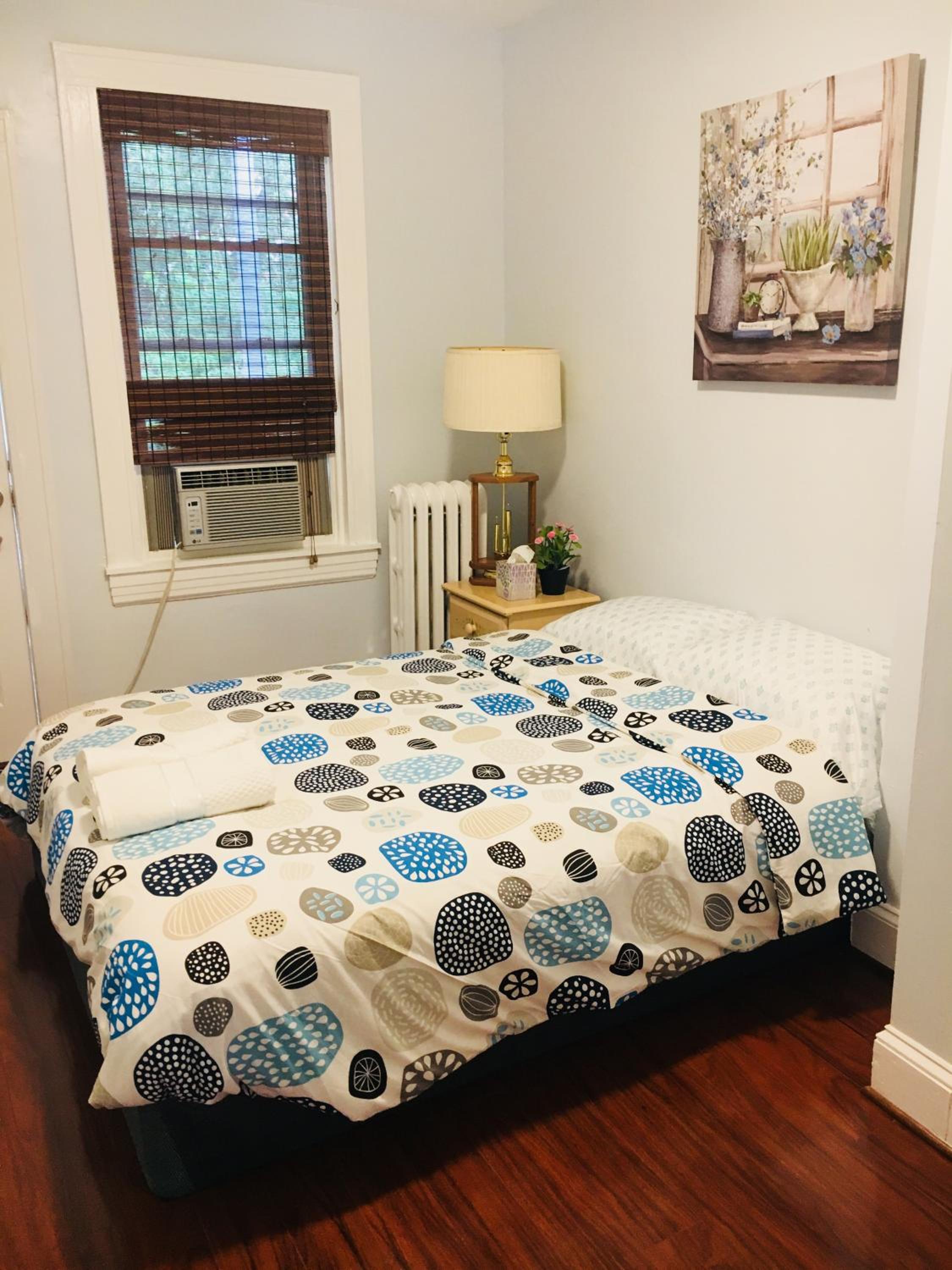 Apartment - Photo 1