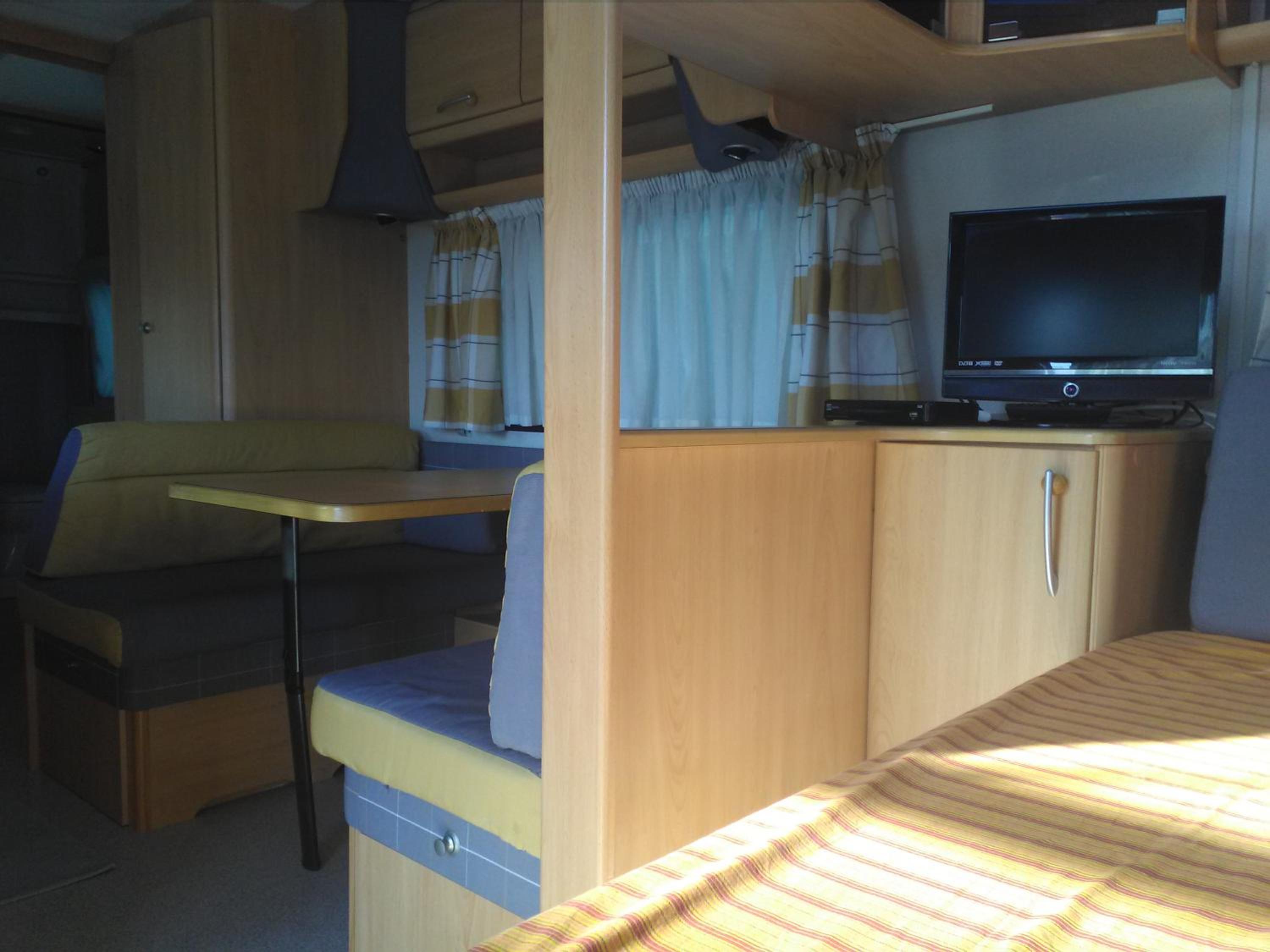 Caravan on the Beach photo 3