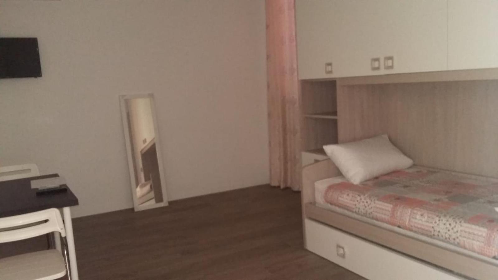 Classic Triple Room photo 1