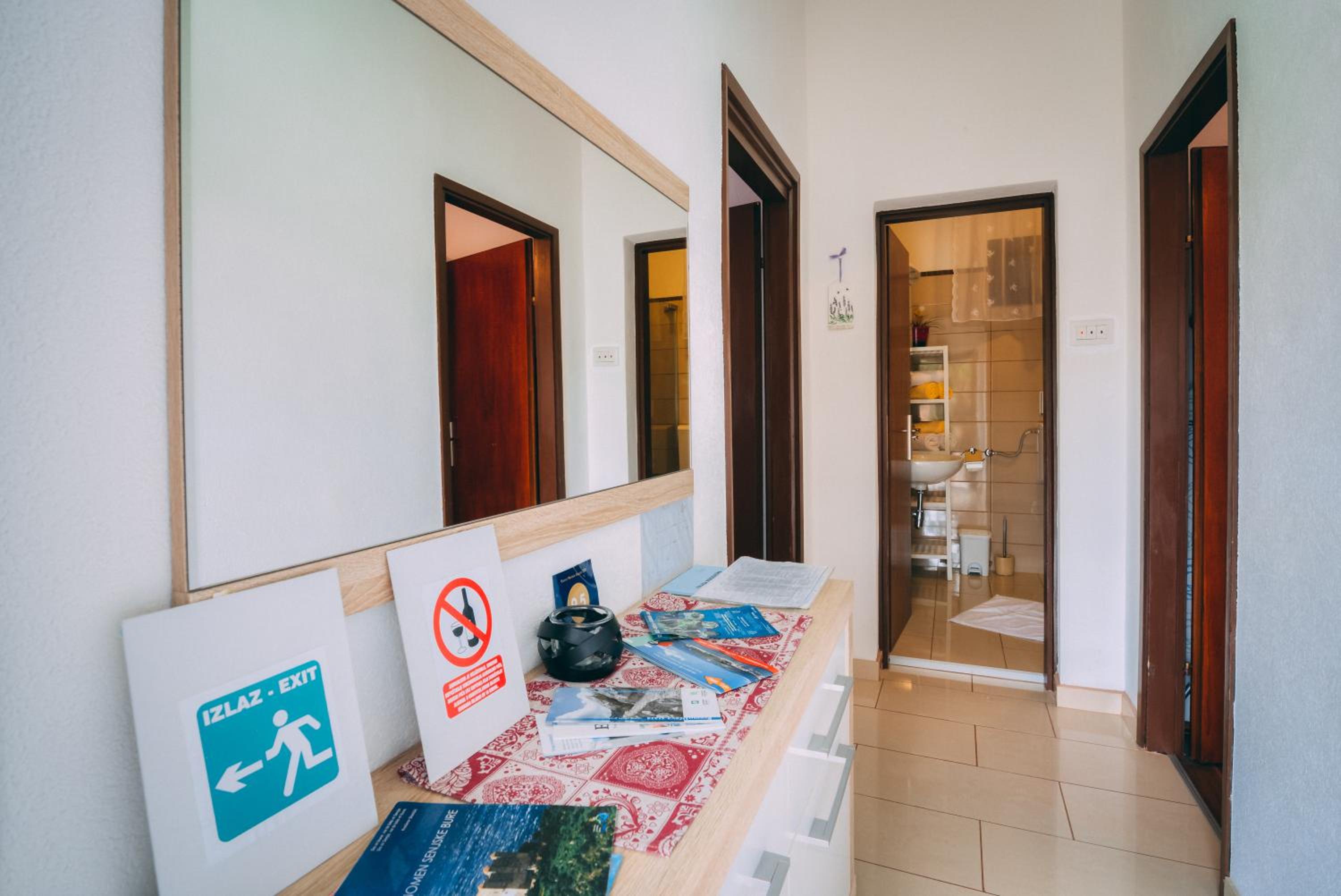 Apartment - Ground Floor photo 2