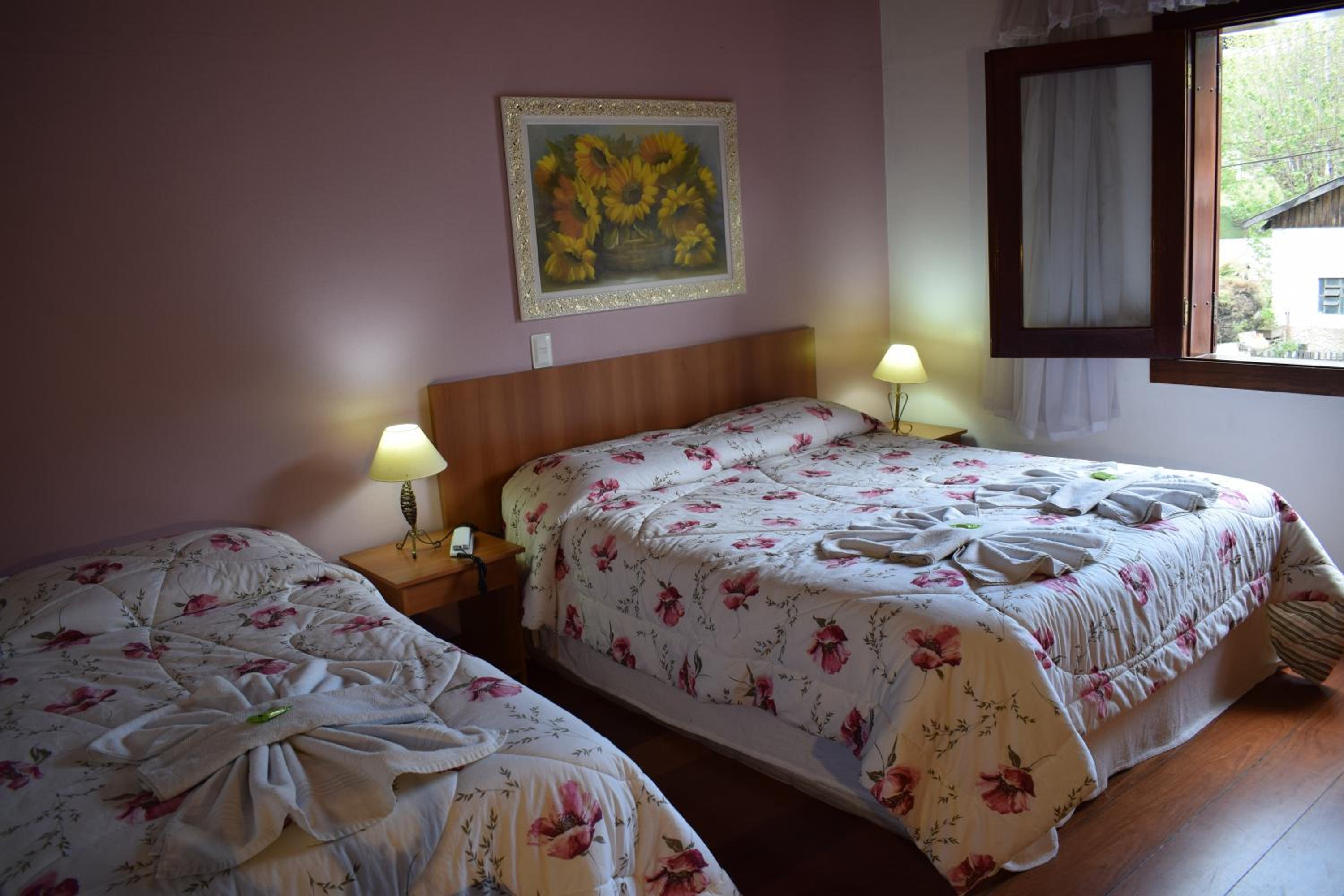 Standard Room - Photo 1