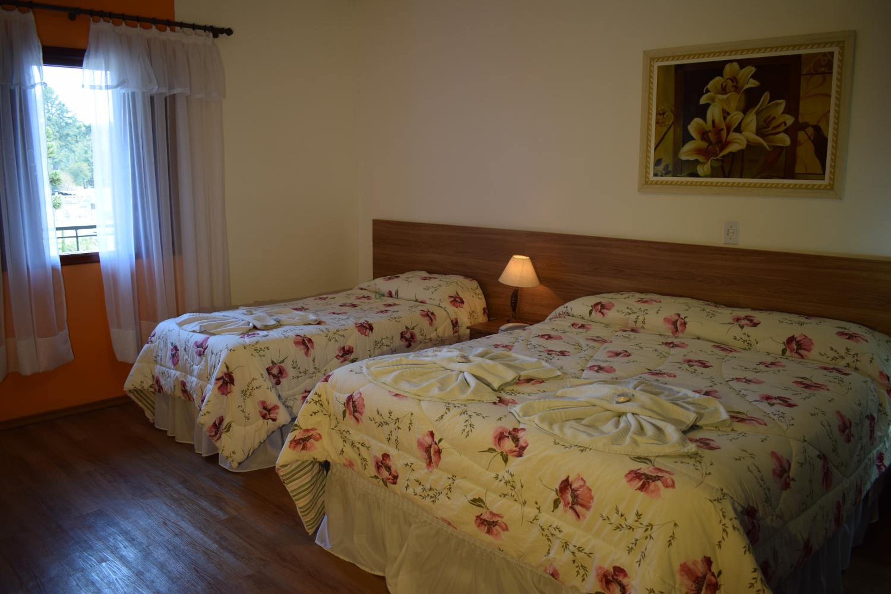 Premium Room - Photo 12