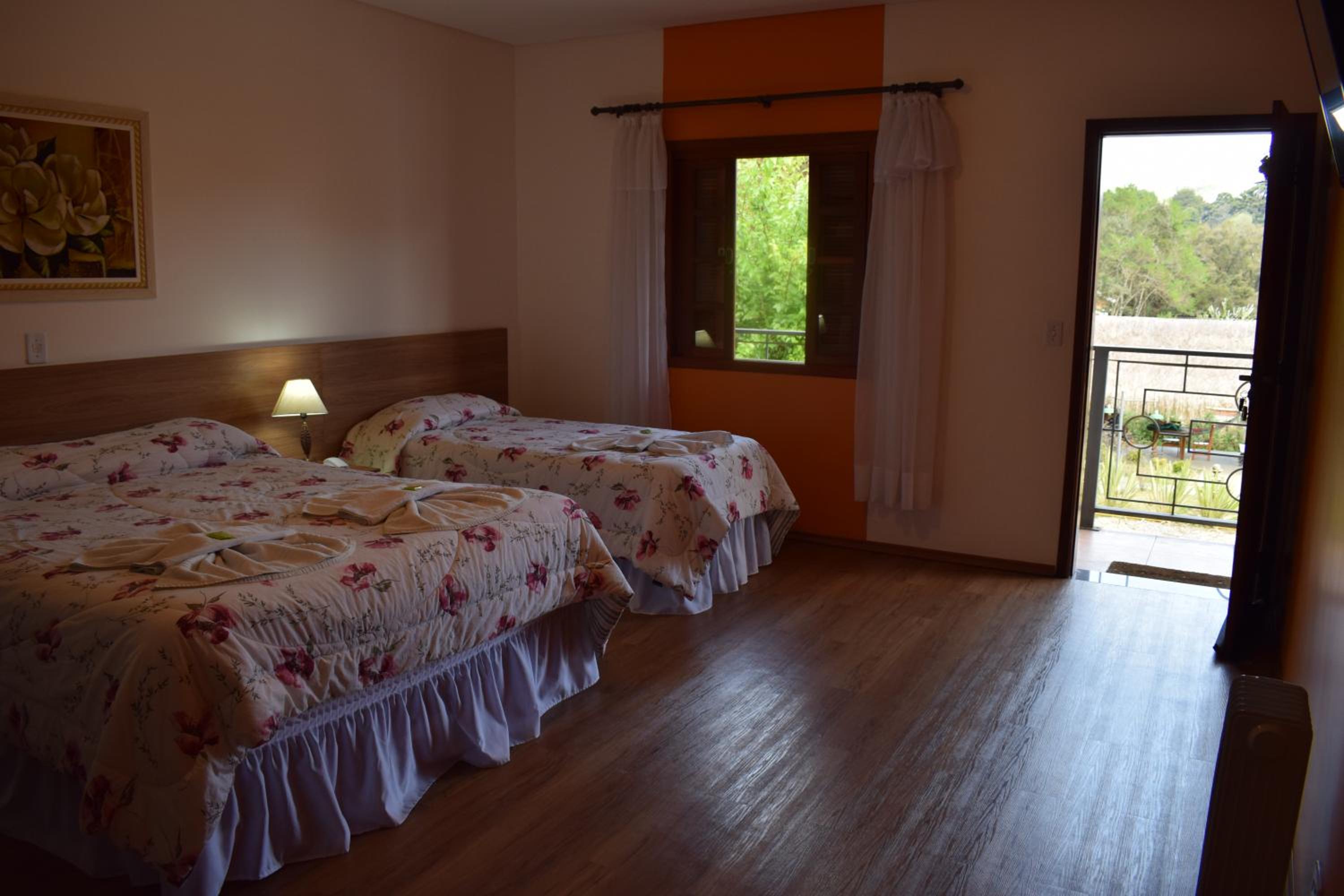 Master Room photo 3