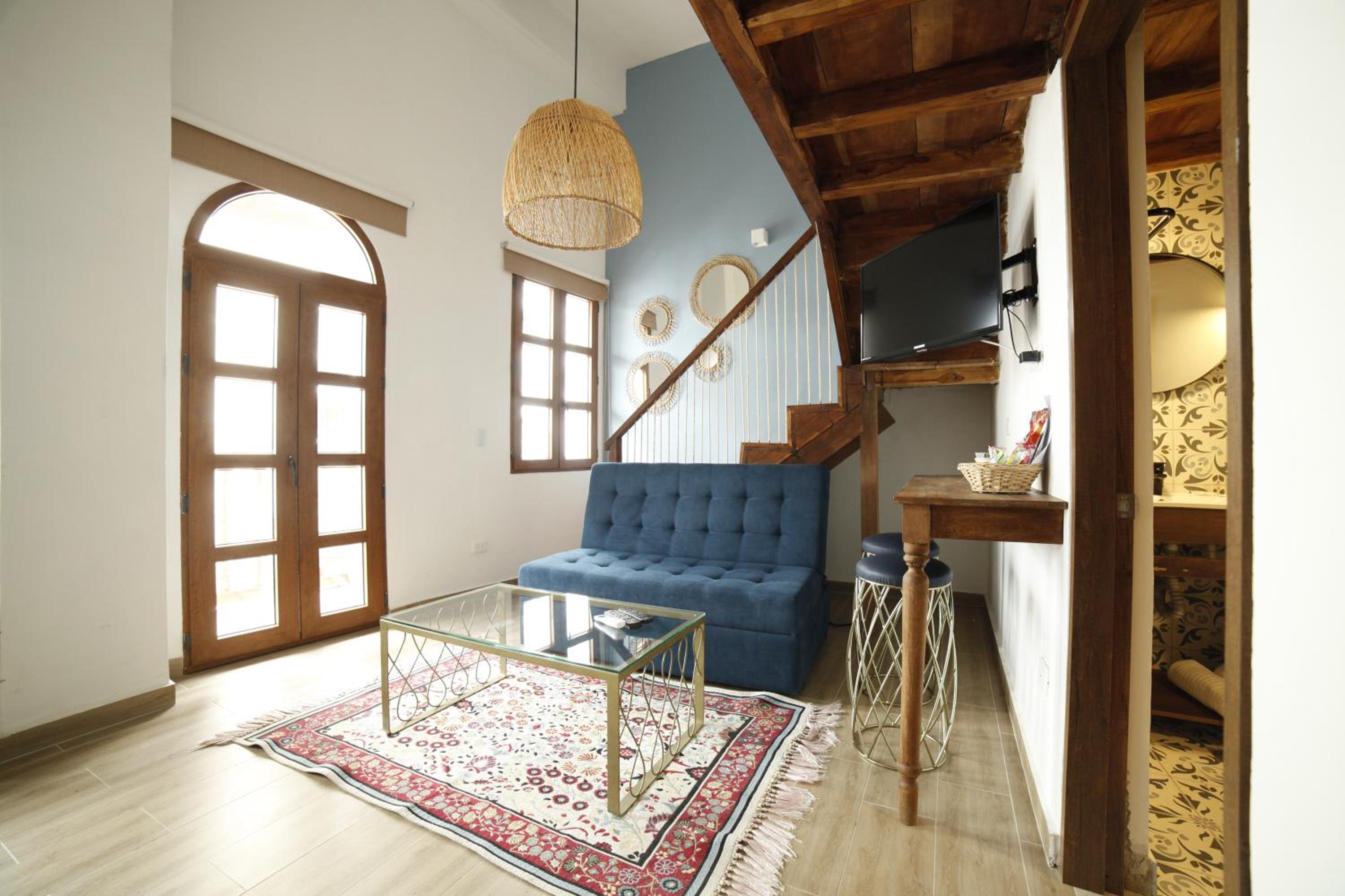 Apartment - Split Level photo 1