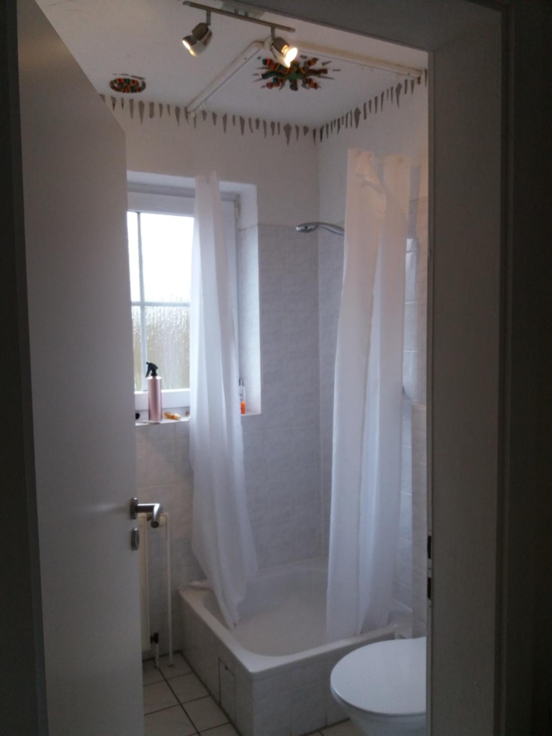 Double Room with Private External Bathroom - Photo 2
